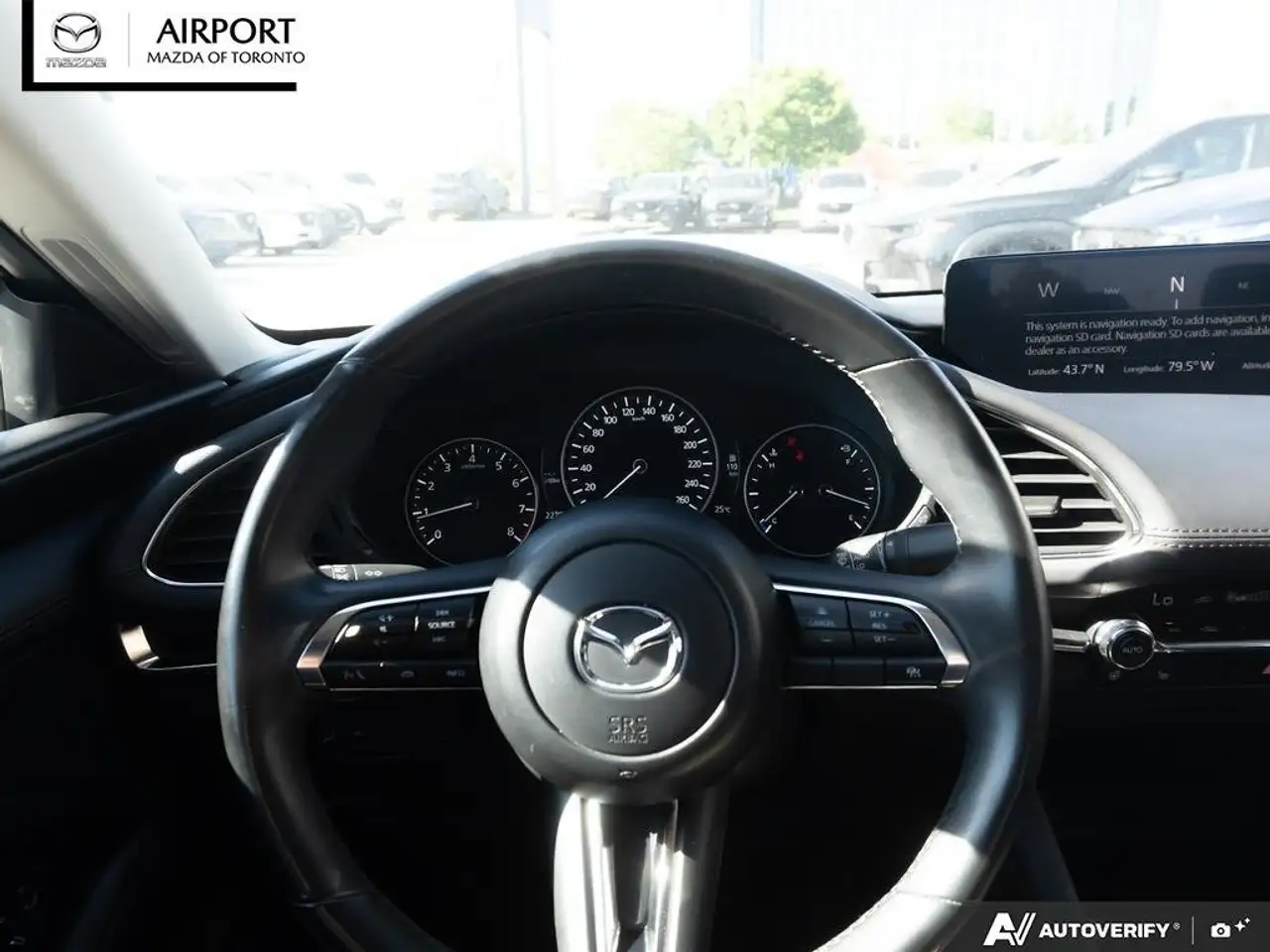 Mazda 3 снимка Mazda 3