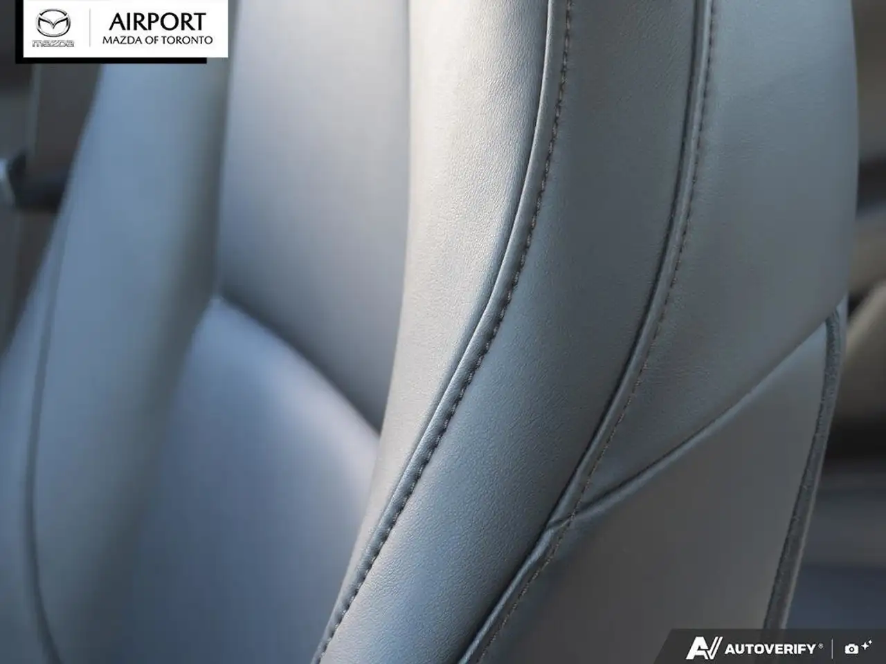 Mazda 3 снимка Mazda 3