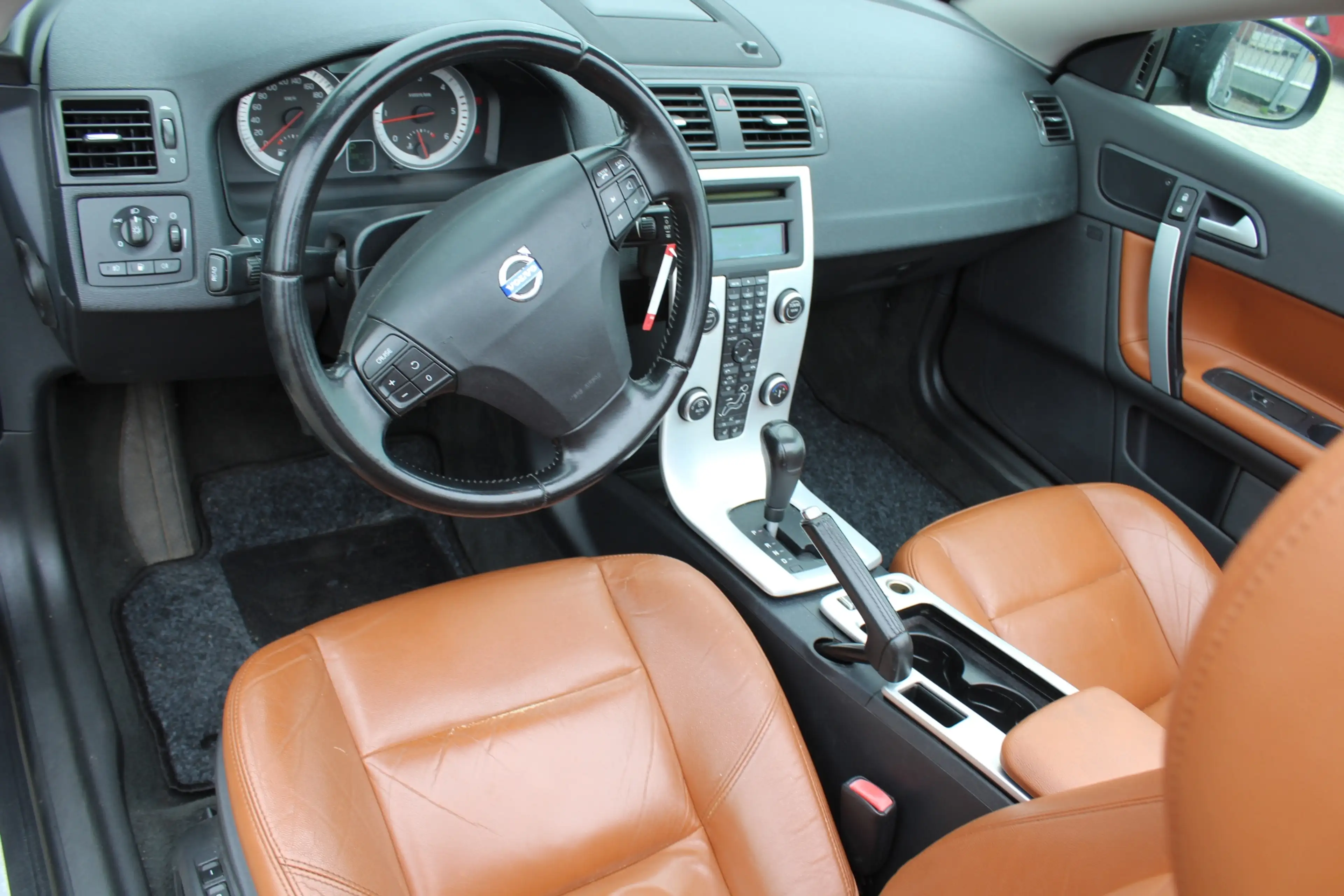 Volvo C70 Convertible 2.0 D3 Summum automaat vol leder winds — photo 5