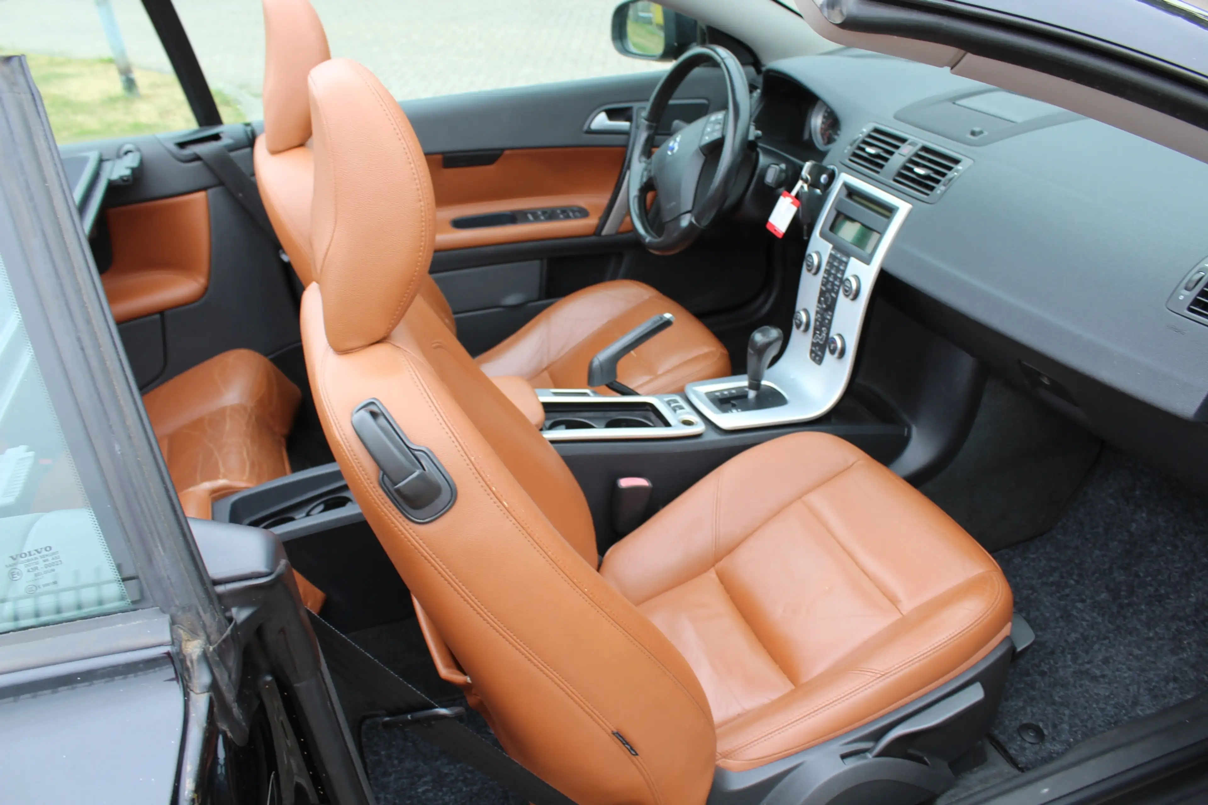 Volvo C70 Convertible 2.0 D3 Summum automaat vol leder winds — photo 3