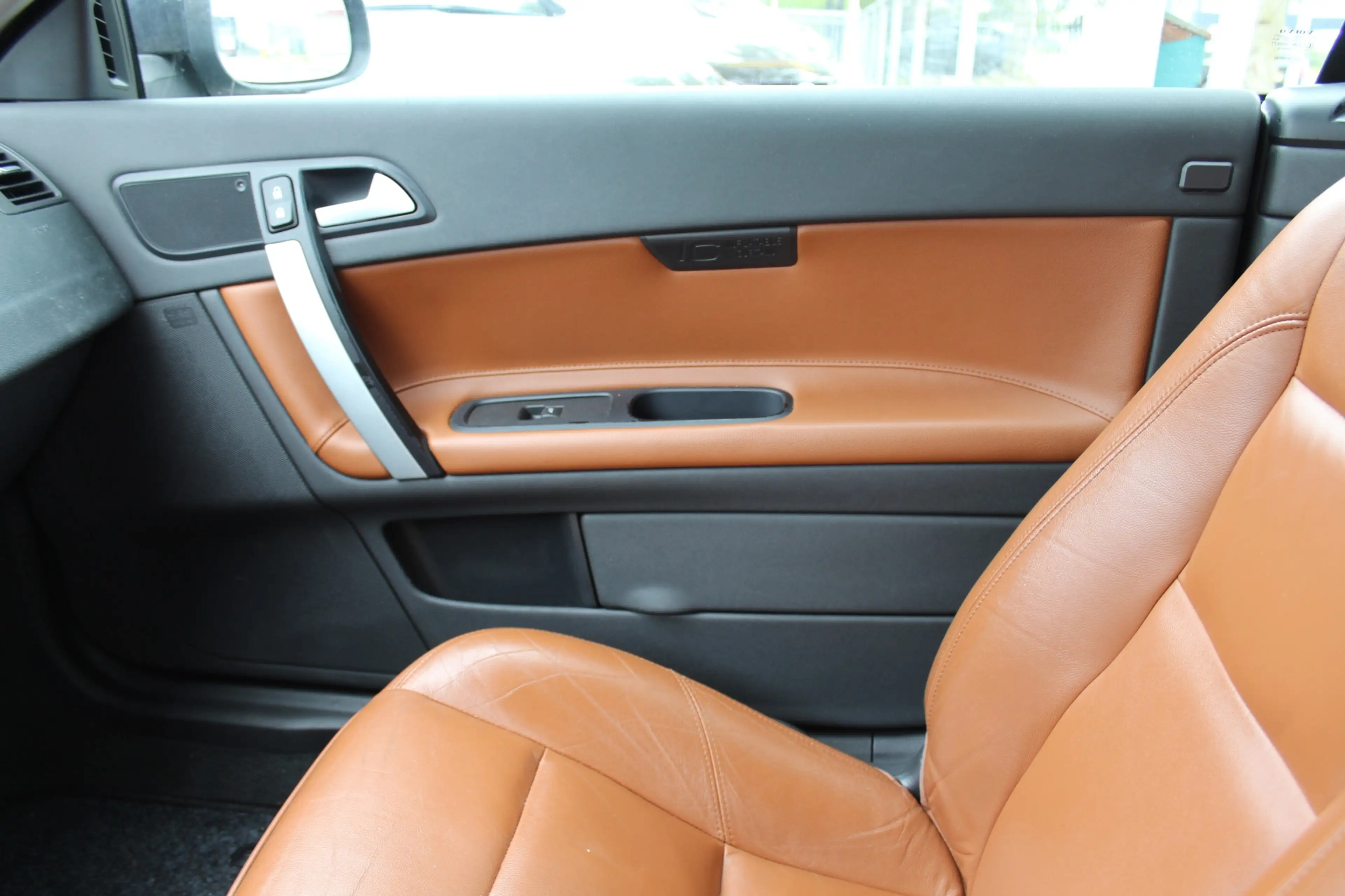 Volvo C70 Convertible 2.0 D3 Summum automaat vol leder winds — photo 19