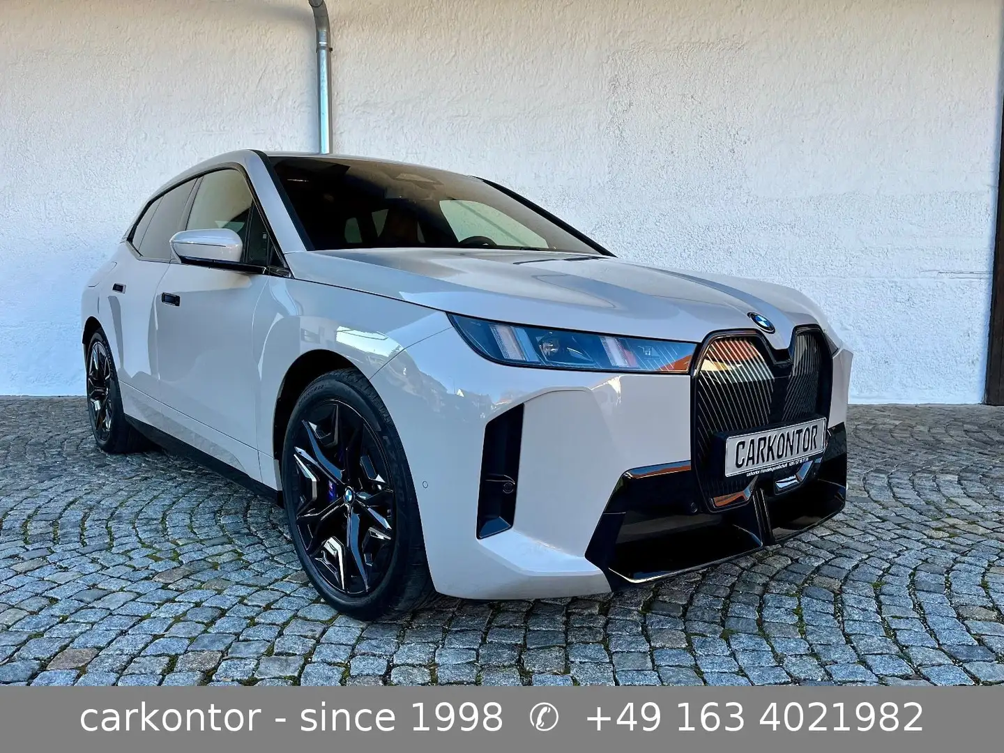 BMW iX 60 xDr. *M SPORTPAKET*FACELIFT*AHK*22 ZOLL* Grau - 2