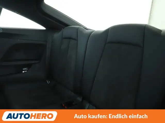 Audi TT view 14