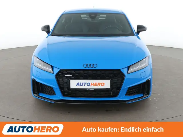 Audi TT view 9