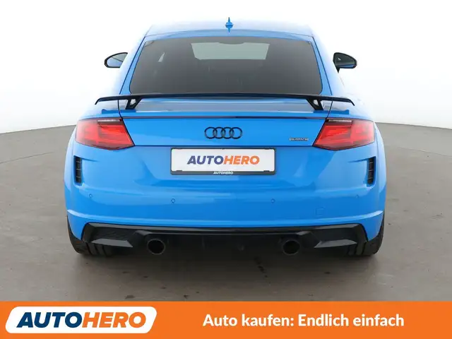 Audi TT view 5