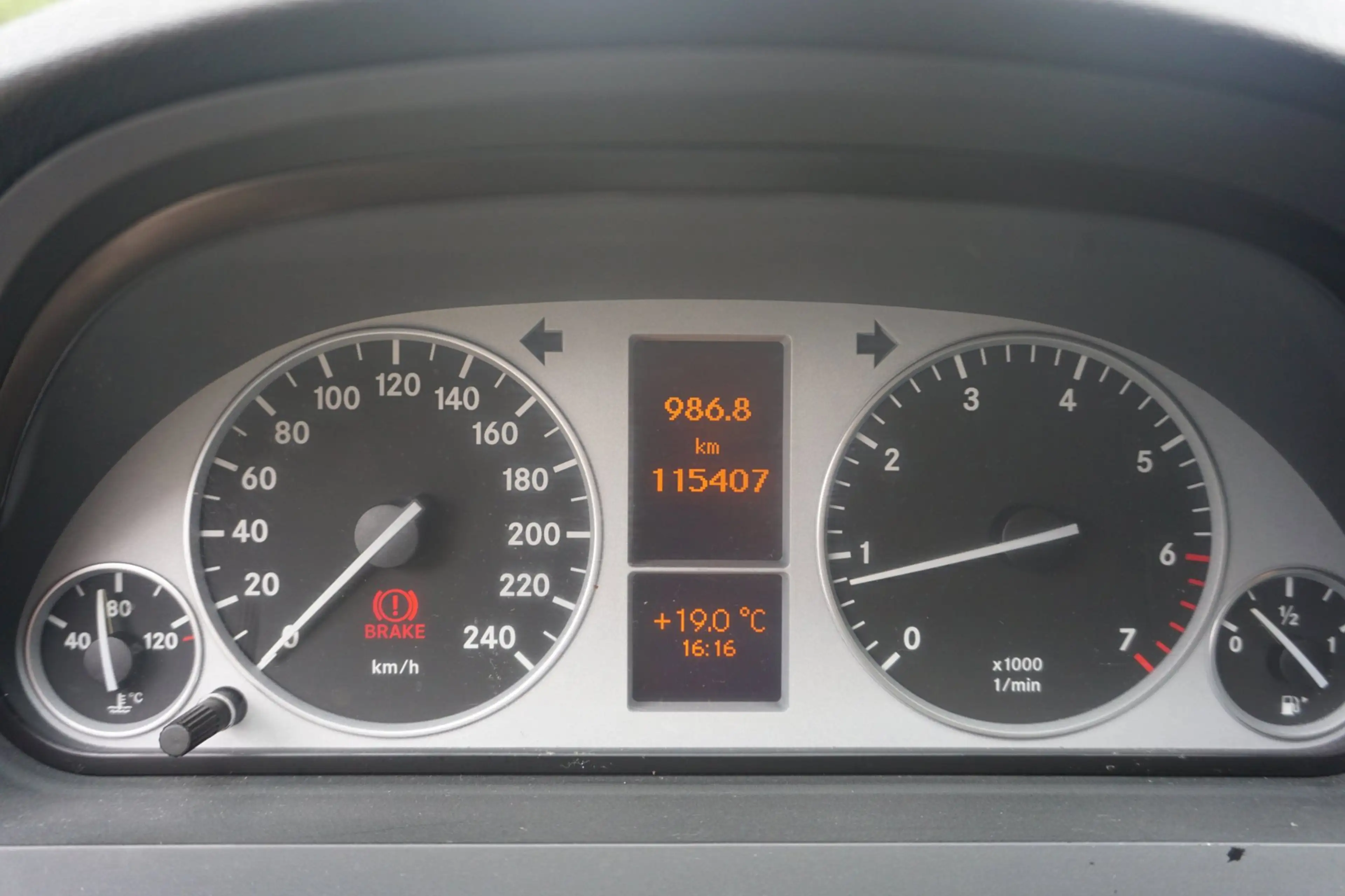 Mercedes-Benz B 160 BlueEFFICIENCY Business Class — photo 8