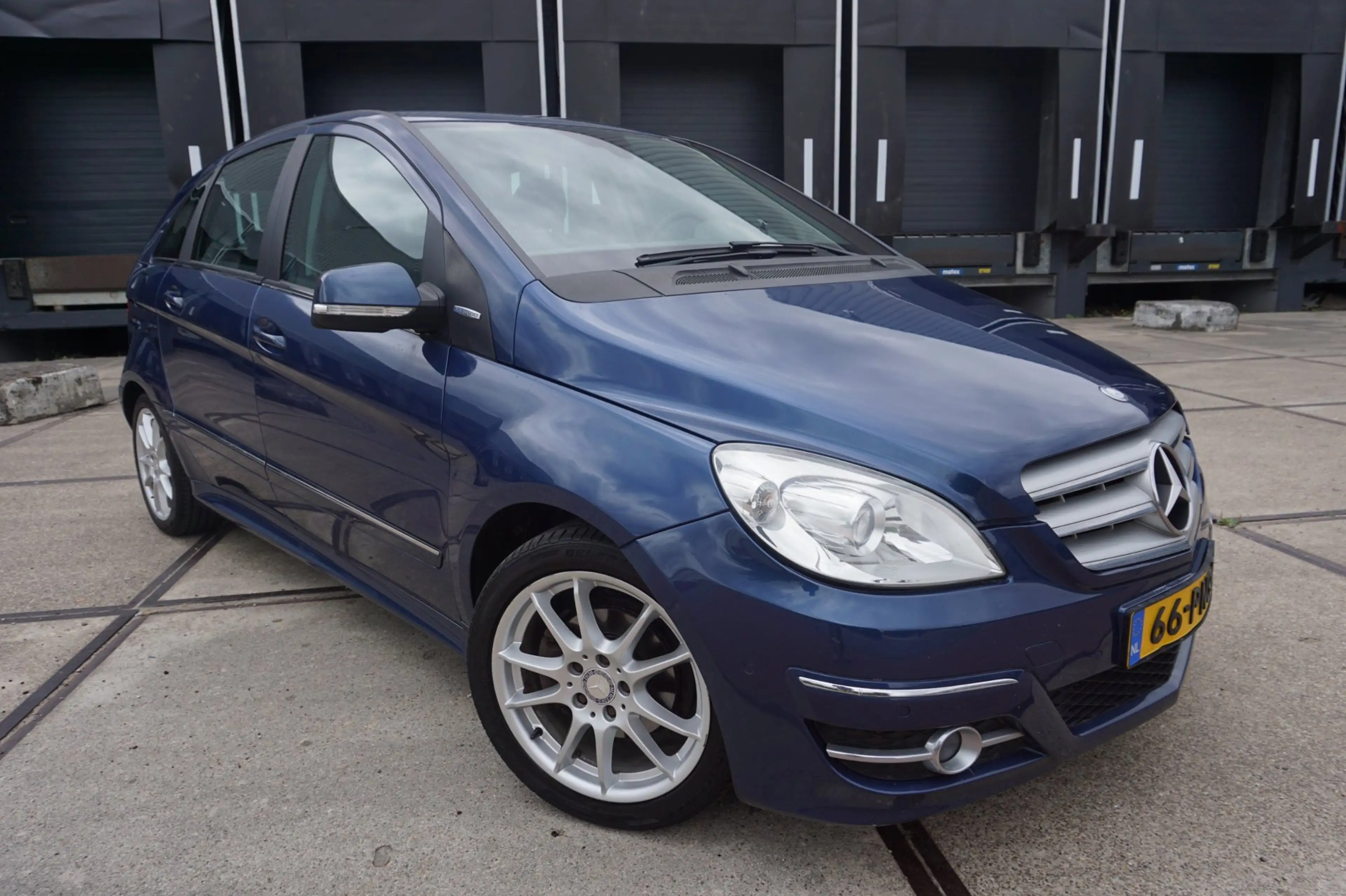 Mercedes-Benz B 160 BlueEFFICIENCY Business Class — photo 20
