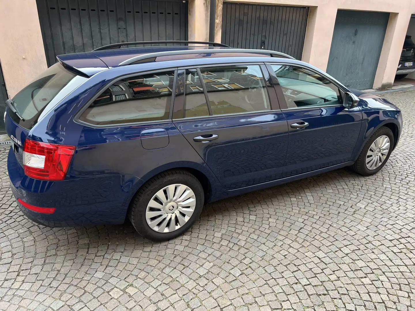 Skoda Octavia Wagon 1.6 tdi cr Active 90cv - 2