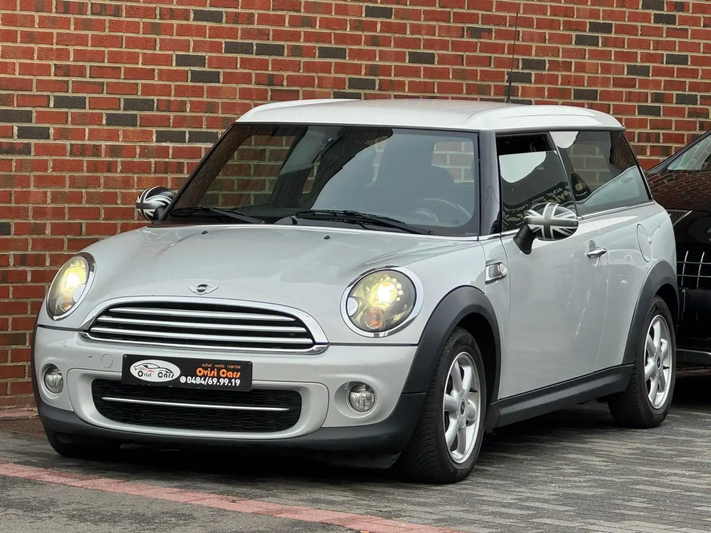MINI Cooper D Clubman // FULL’CARNET D’ENTRETIEN // Gris - 2