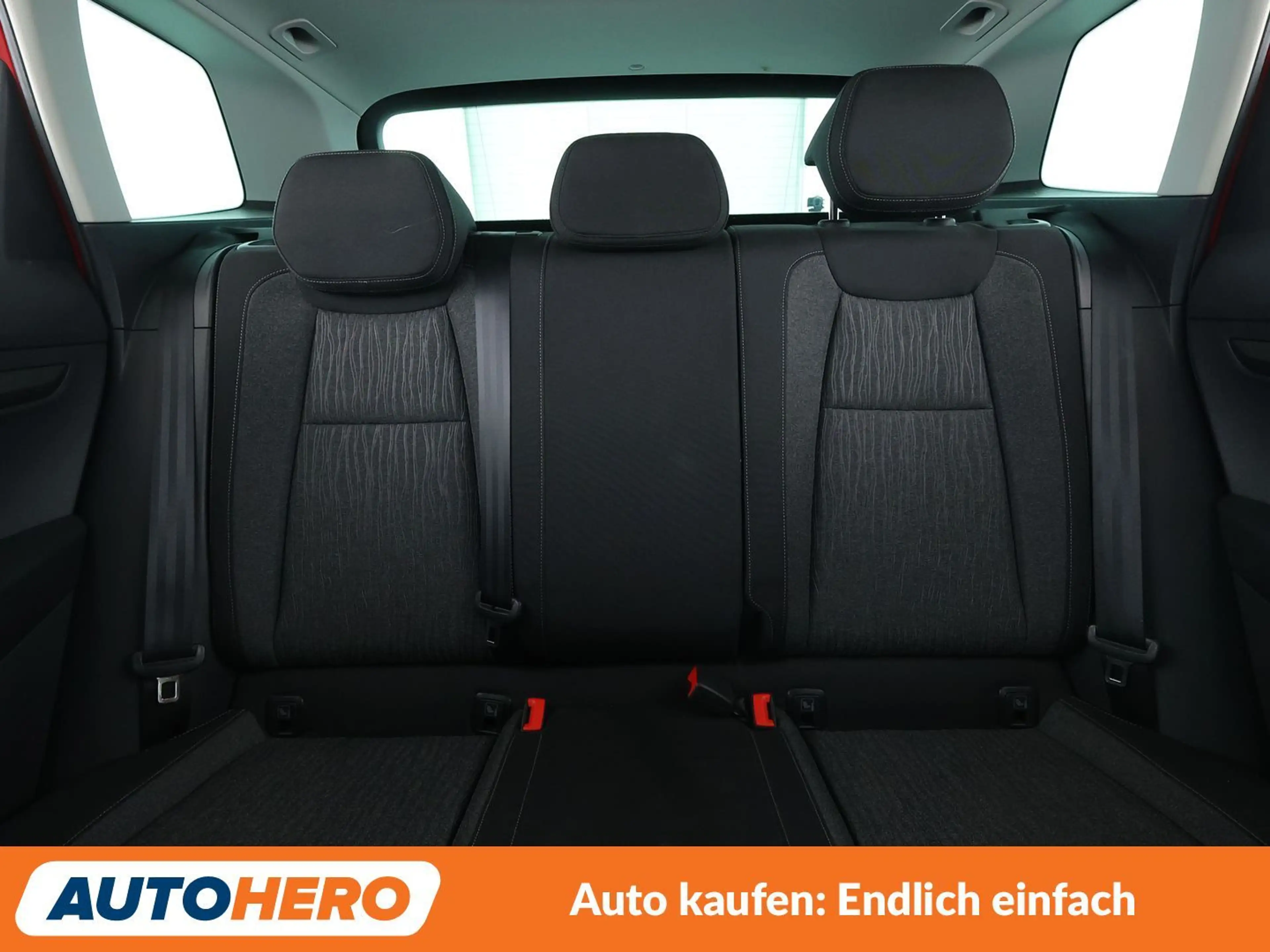 Skoda Karoq 1.5 TSI ACT Style Aut.*NAVI*TEMPO*PDC* — photo 15