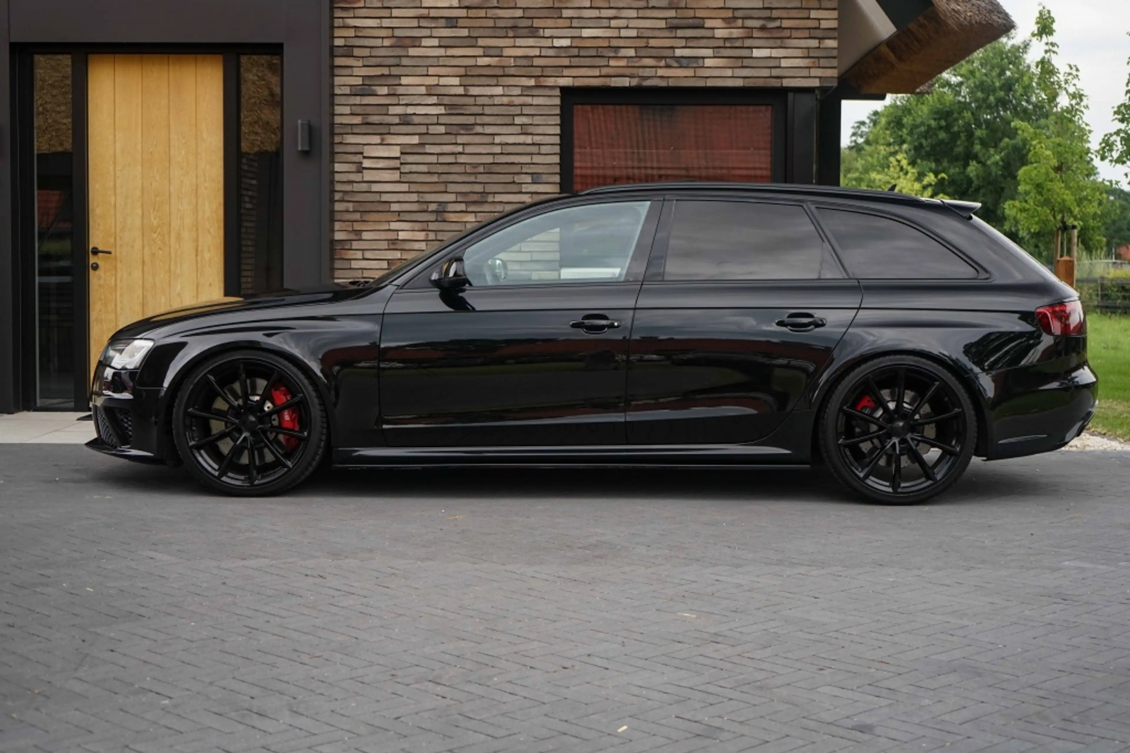 Audi RS4 Avant 4.2 FSI V8 Quattro Pano/B&O/Carbon/KW-V3/450 — photo 7