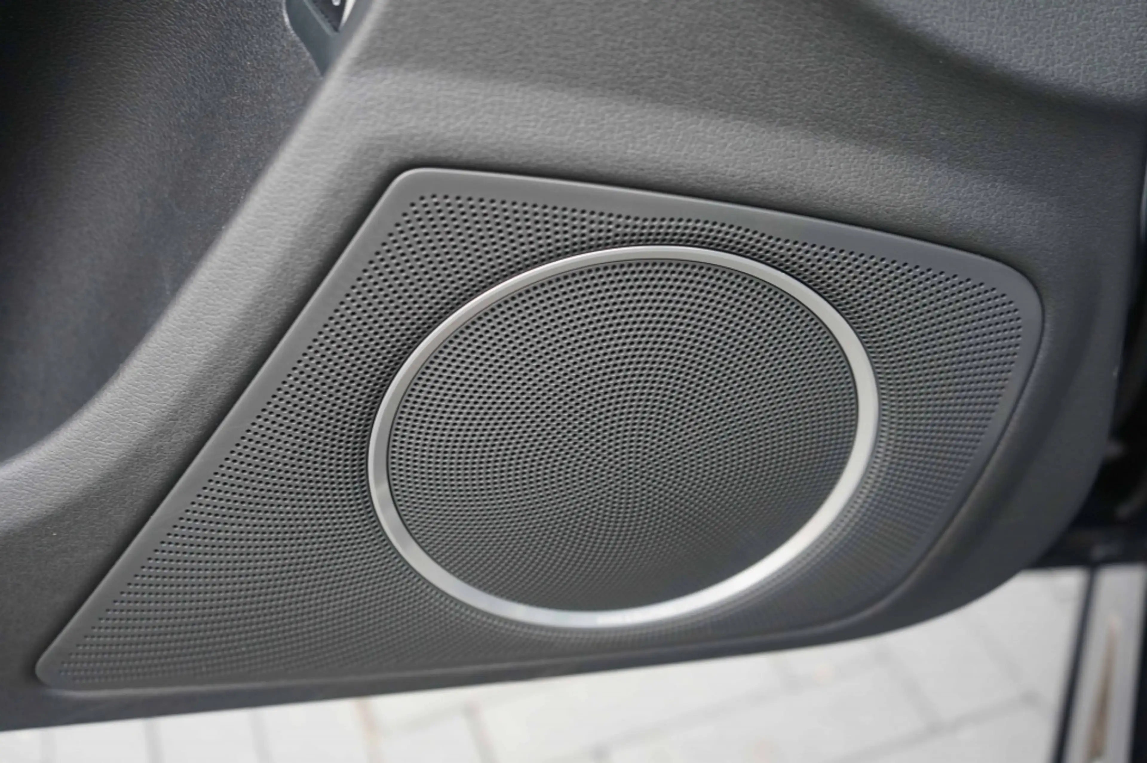 Audi RS4 Avant 4.2 FSI V8 Quattro Pano/B&O/Carbon/KW-V3/450 — photo 35