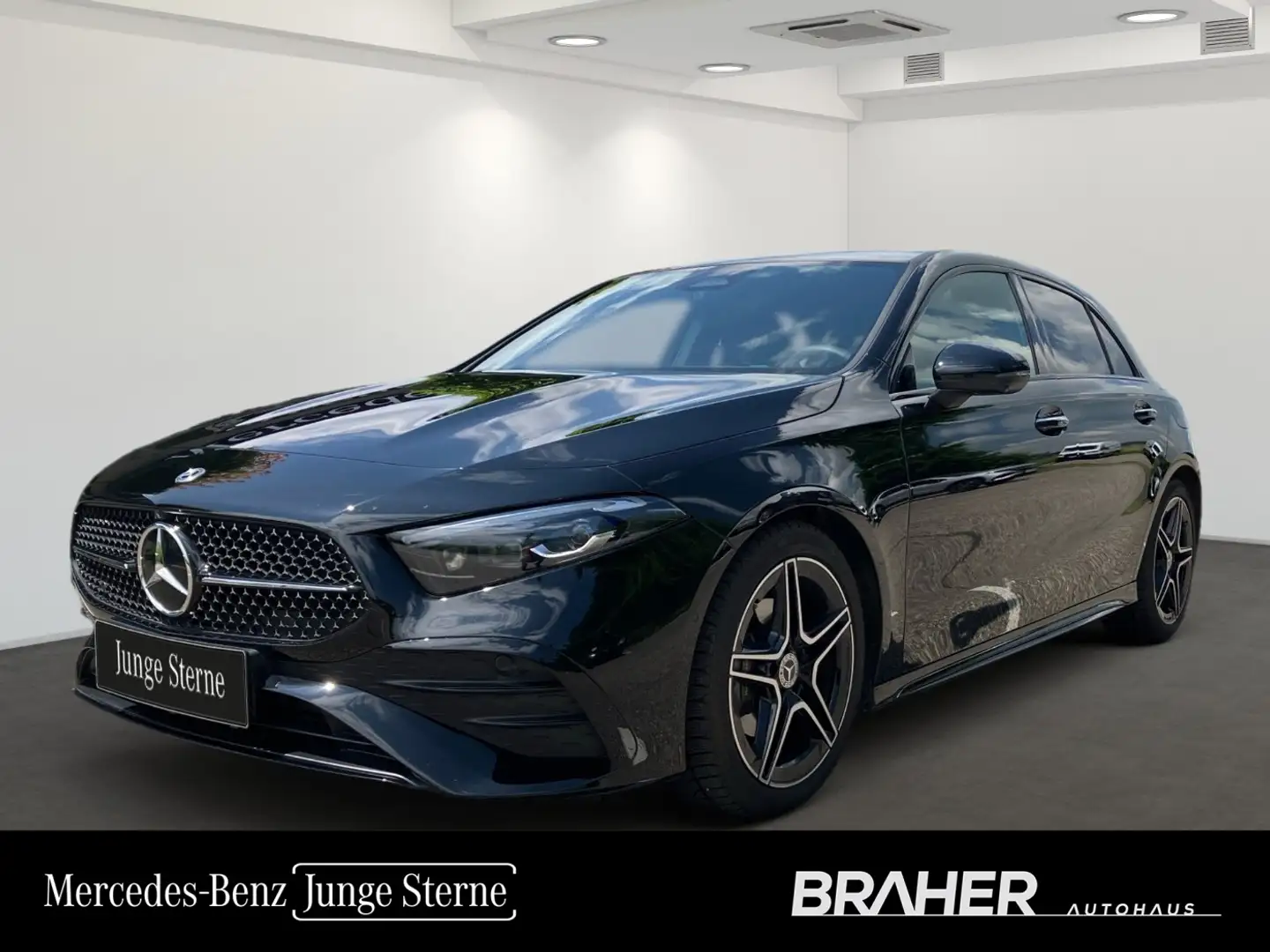 Mercedes-Benz A 200 d  AMG TOP Night Pano HUD 360 AR Mbeam Schwarz - 1