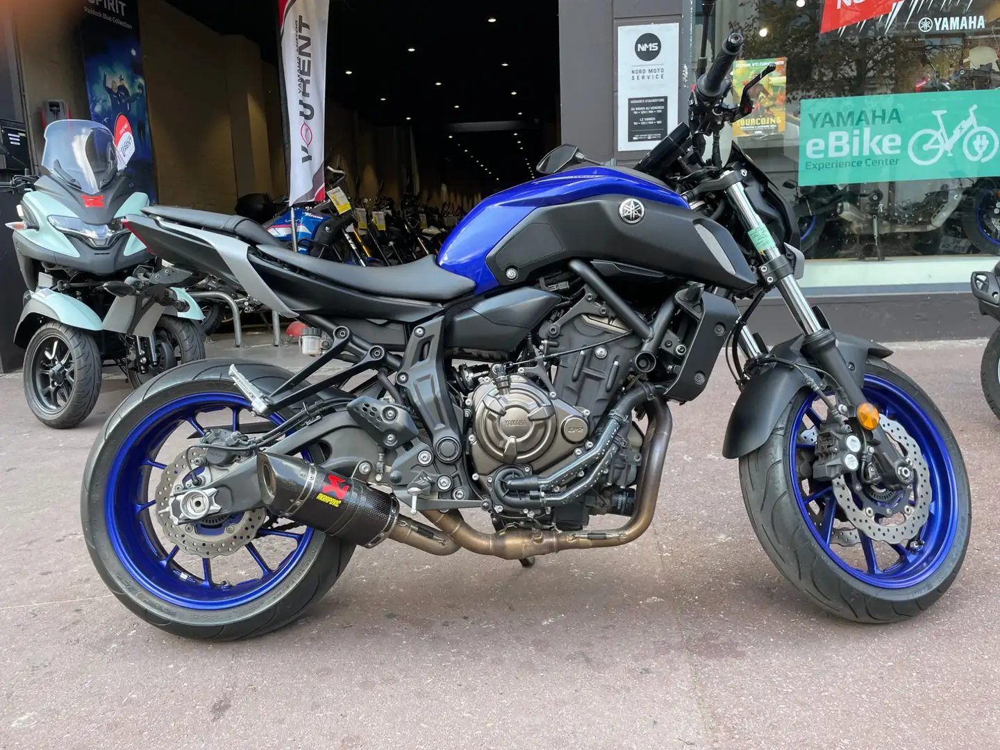 Yamaha MT-07 Blau - 1