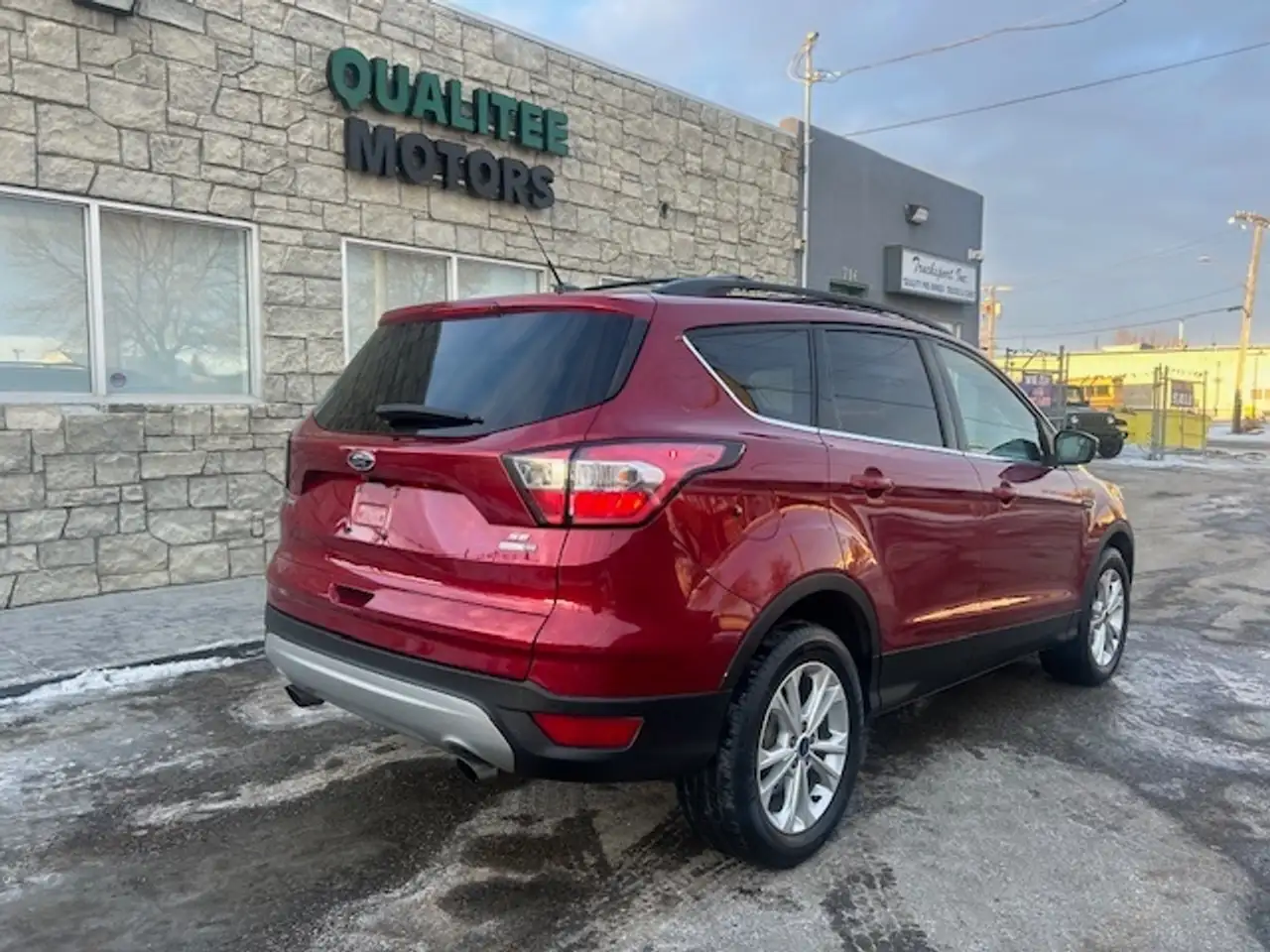 Ford Escape снимка Ford Escape
