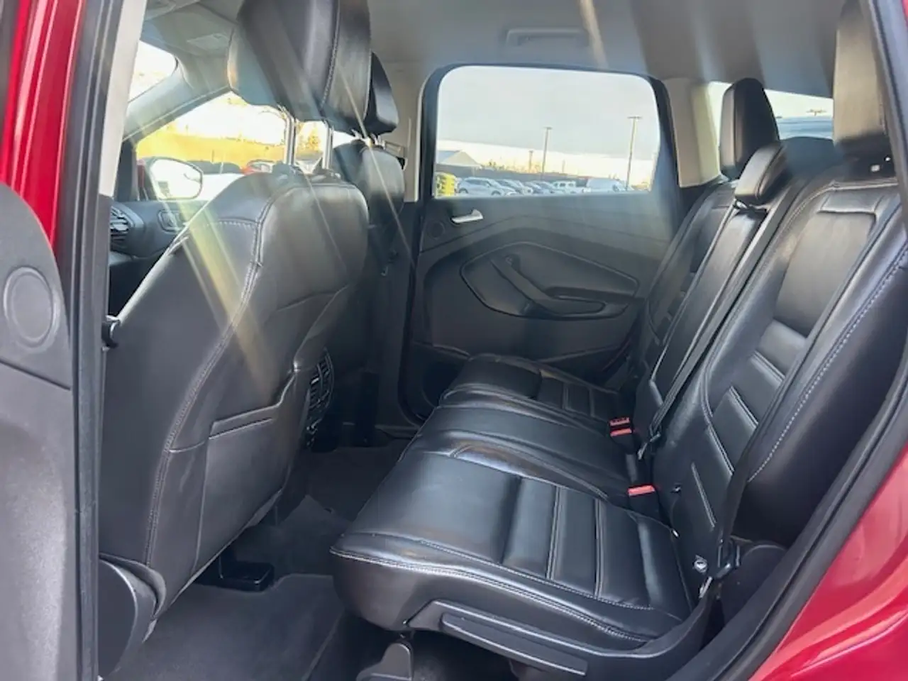 Ford Escape снимка Ford Escape