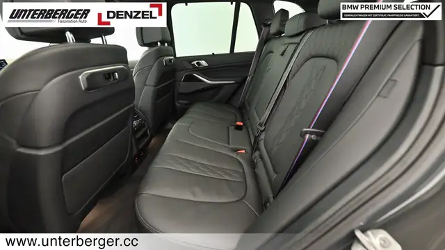 BMW X5 view 14