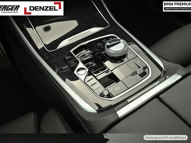 BMW X5 view 10