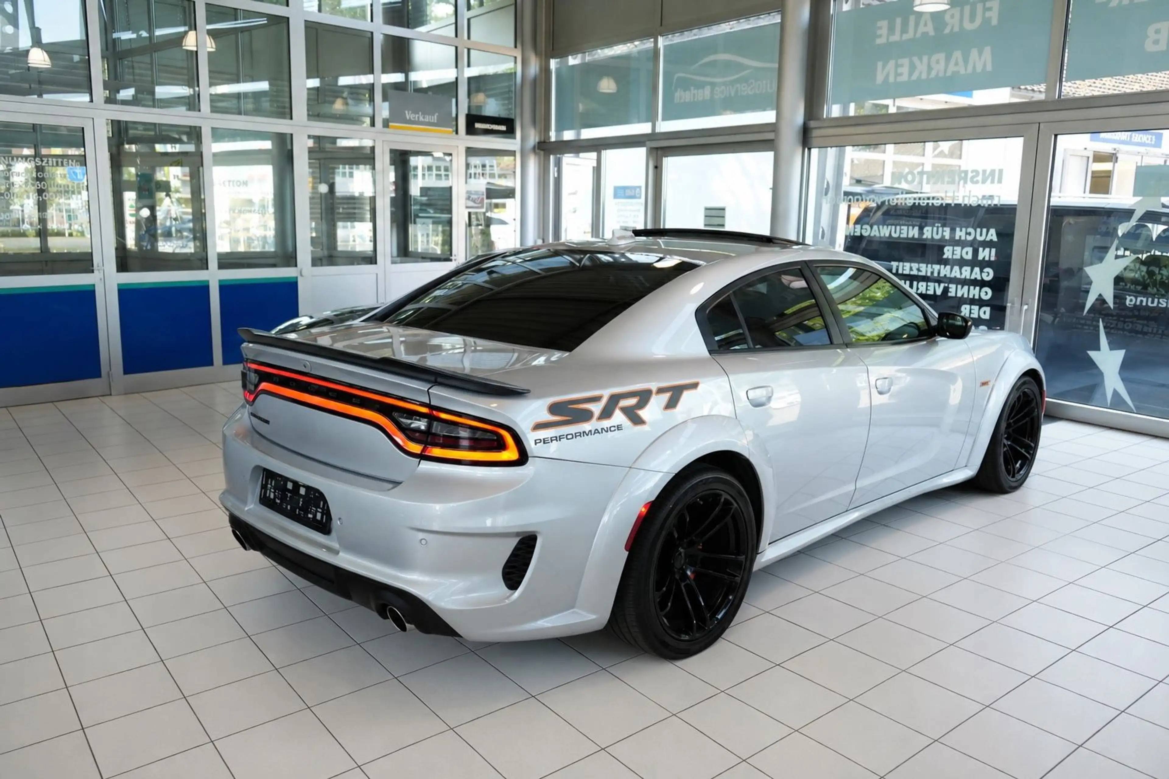 Dodge Charger SRT Scat Pack Widebody 6.4l V8 — photo 3
