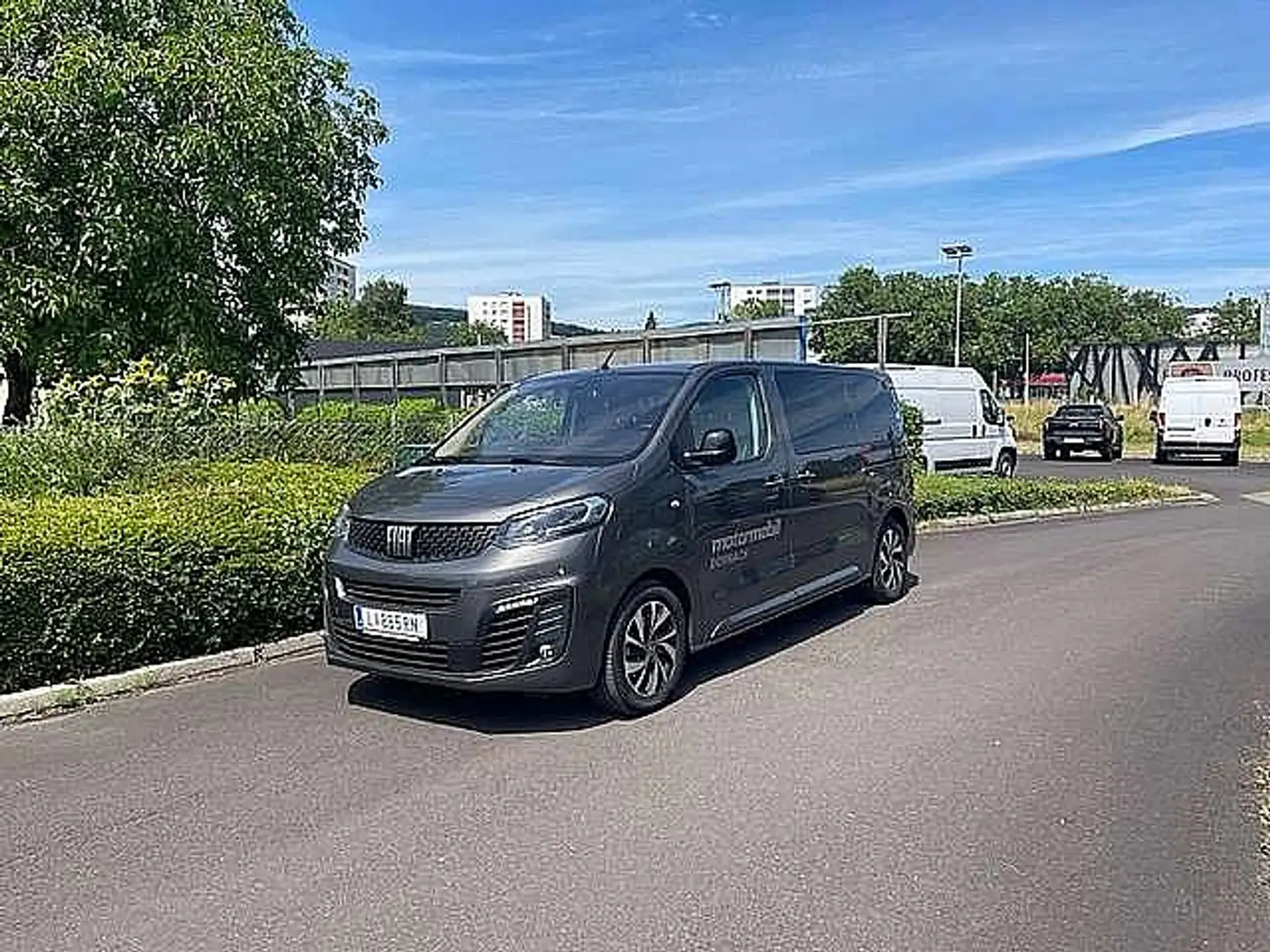 Fiat Ulysse Batterie 75kWh Lounge Gris - 1
