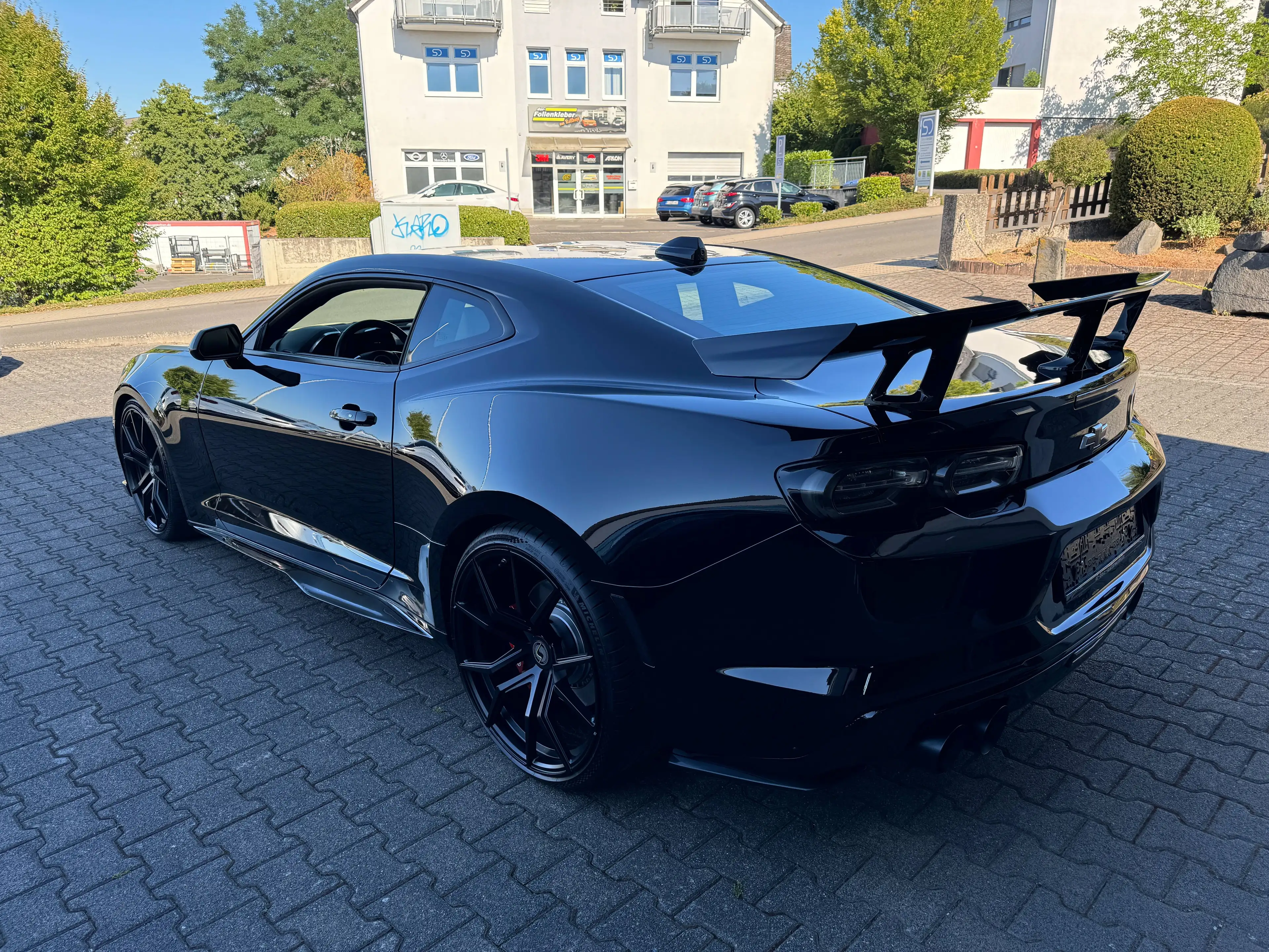 Chevrolet Camaro 2SS 6,2 V8 ZL1*deutsche EZ!*NAP Klappen Aga*1.Hd*VOLL*HUD*Bose*21 Zoll — photo 3