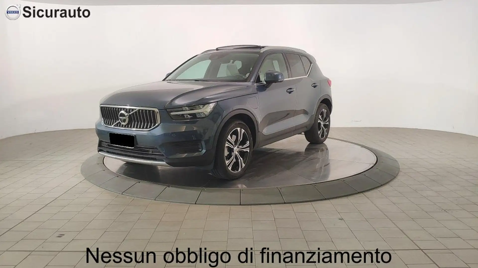 Volvo XC40 T4 Recharge Plug In Hybrid Inscription Blau - 1