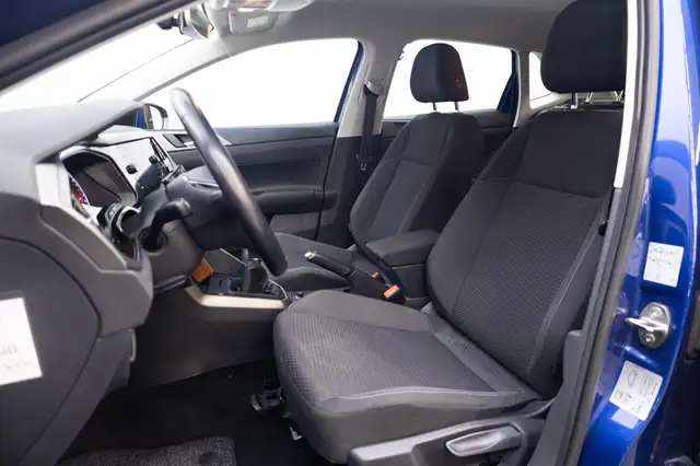 Volkswagen Polo view 5
