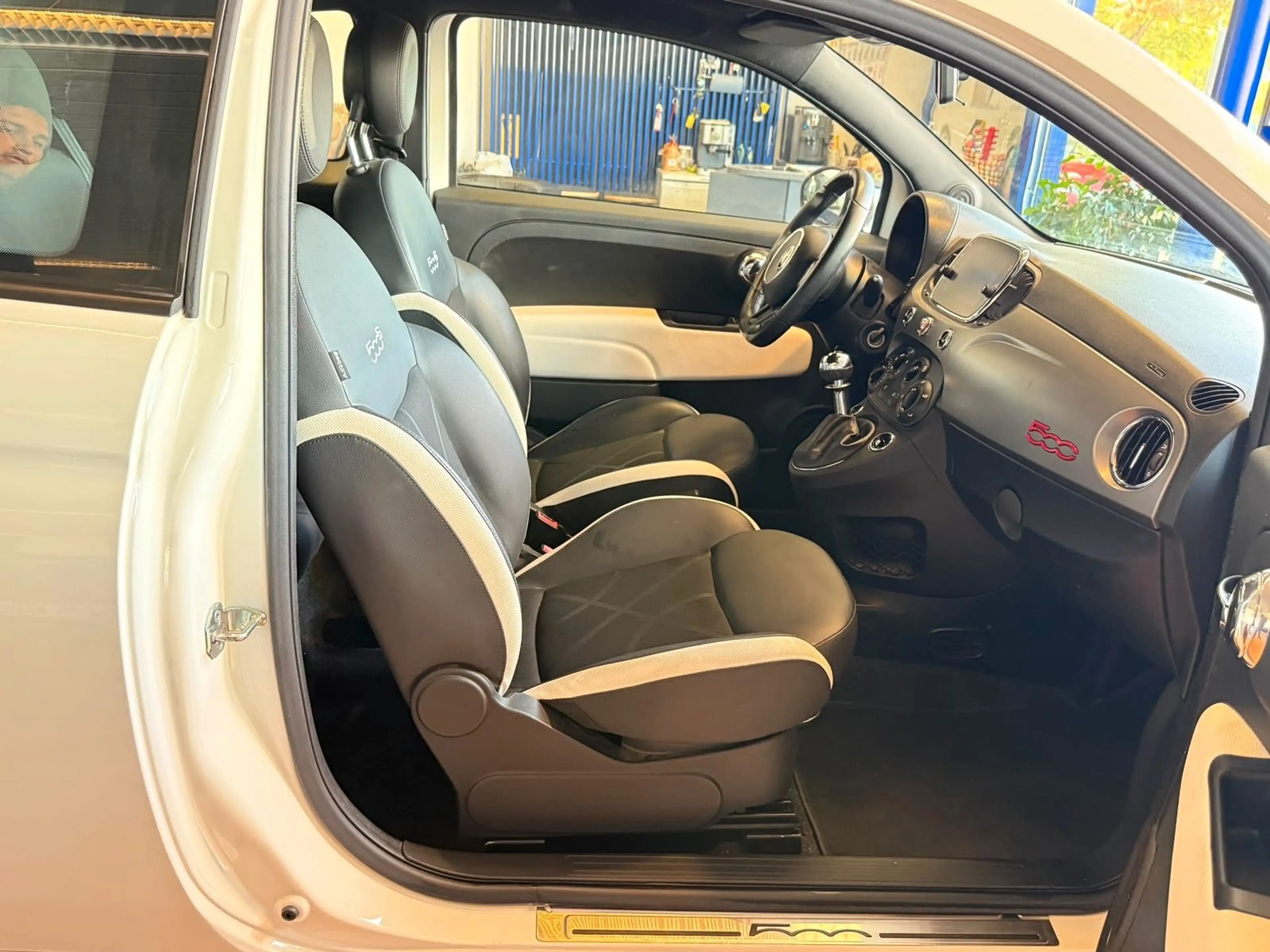 Fiat 500C Lounge U-Connect / Tempomat / PDC — photo 10