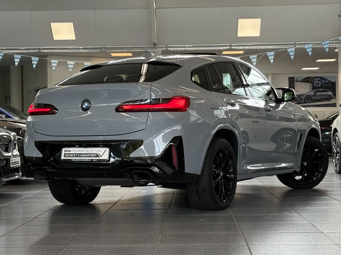 BMW X4 M 40i DA PA ACC Pano Laser HuD Lhz H/K 20" LMR Grau - 2