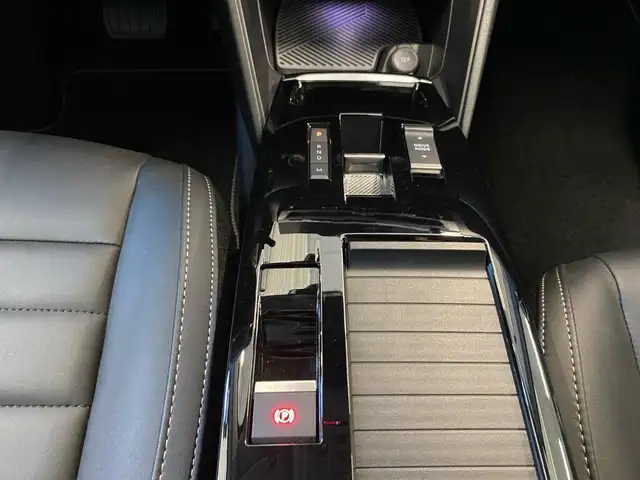 Citroen C4 view 12