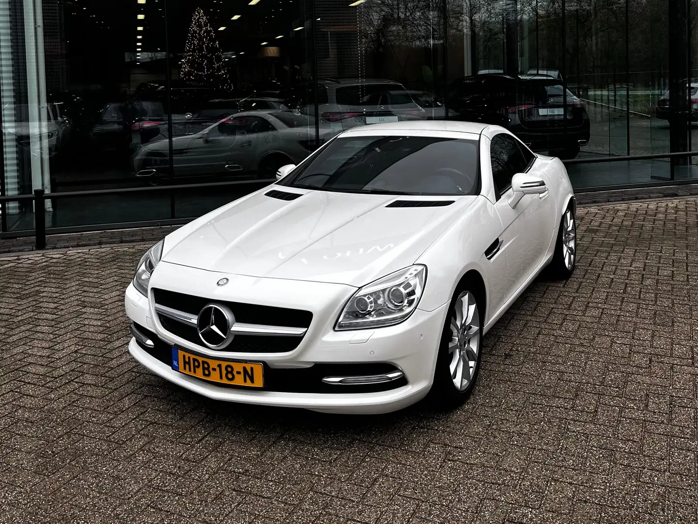 Mercedes-Benz SLK 350 AMG line Blanc - 1