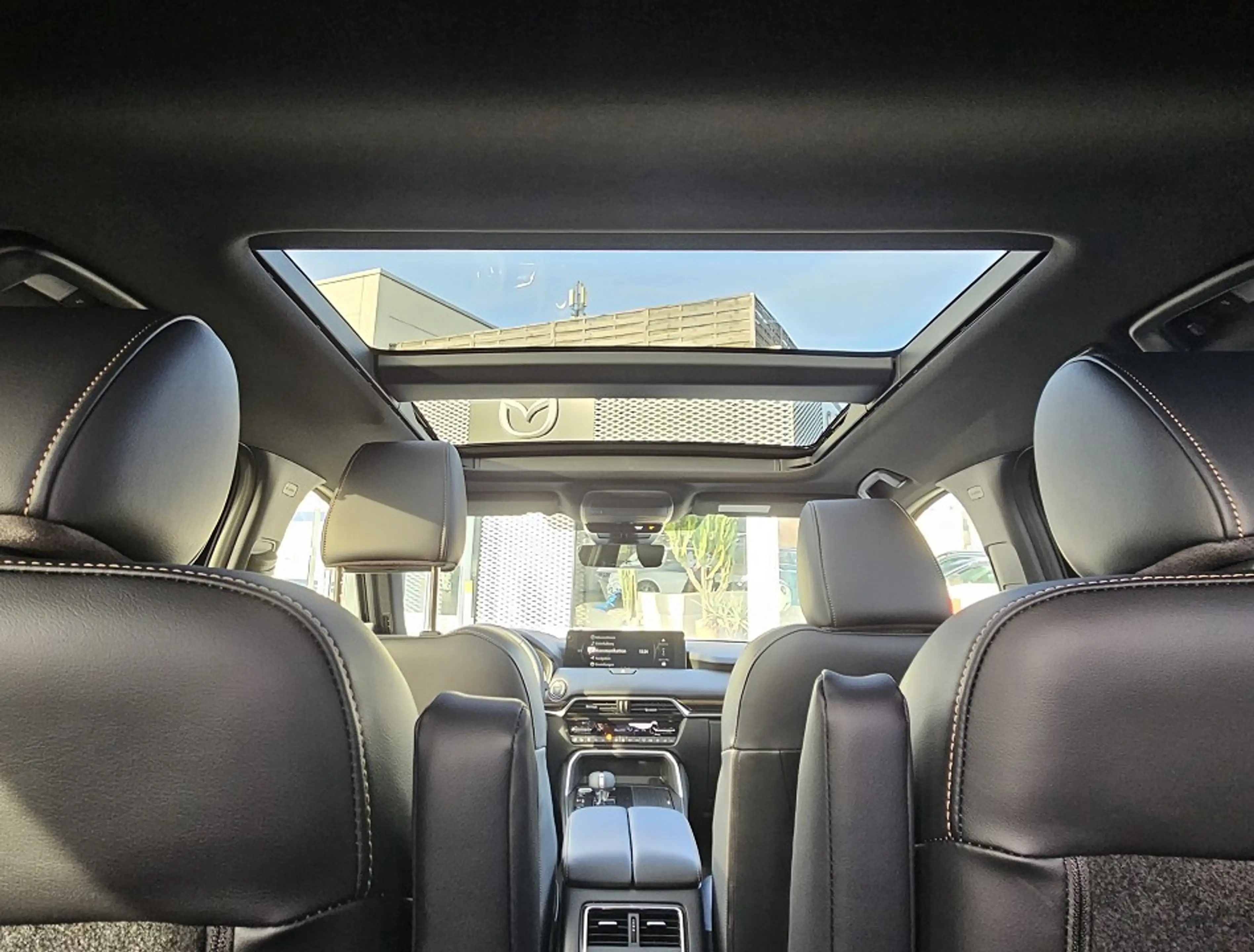 Mazda CX-80 2.5 e-SKYACTIV PHEV Homura Plus 6-SITZER — photo 7