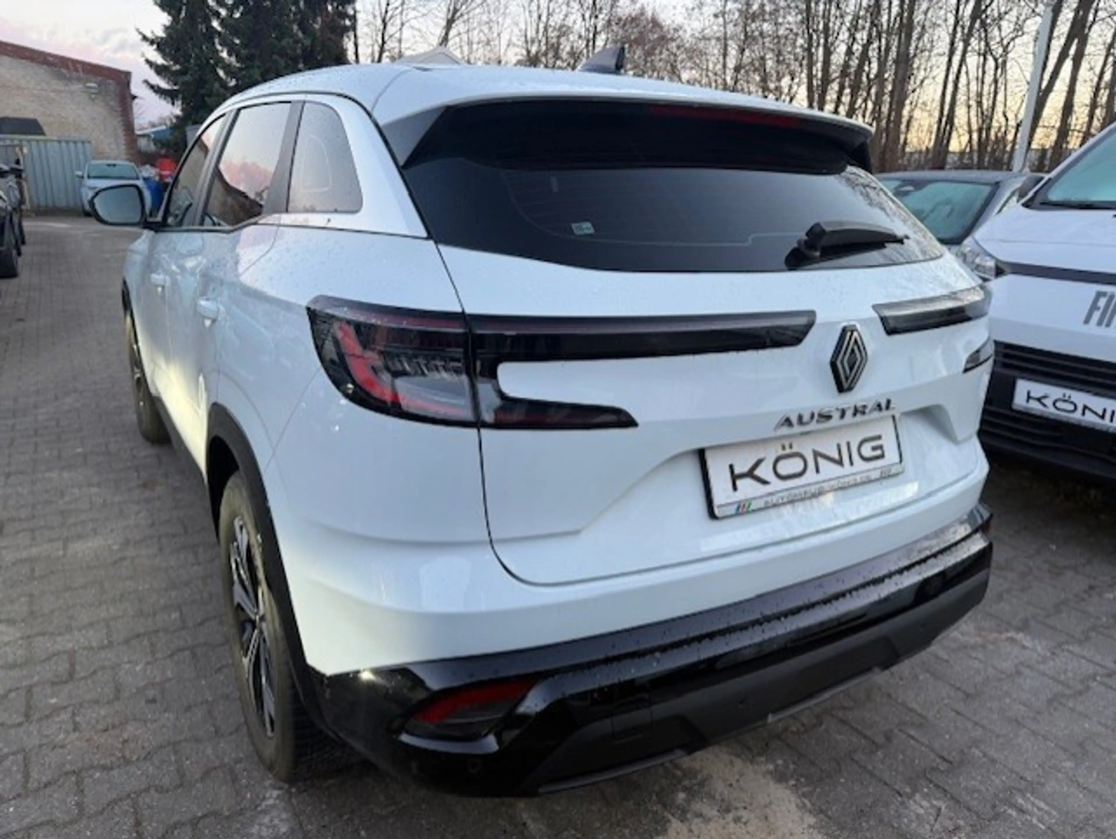 Renault Austral Equilibre TCe 140 EDC Klima PDC Carplay — photo 3