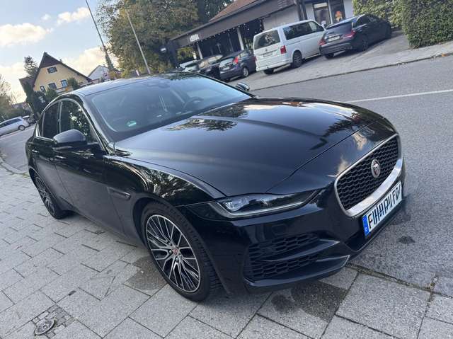 Jaguar XE P250 Aut. R-Dynamic SE
