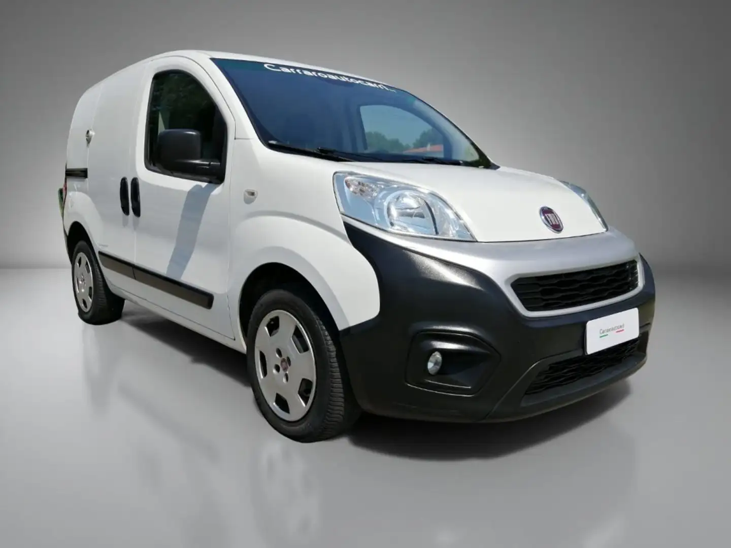 Fiat Fiorino 1.3 MJT 95CV Cargo SX Weiß - 1