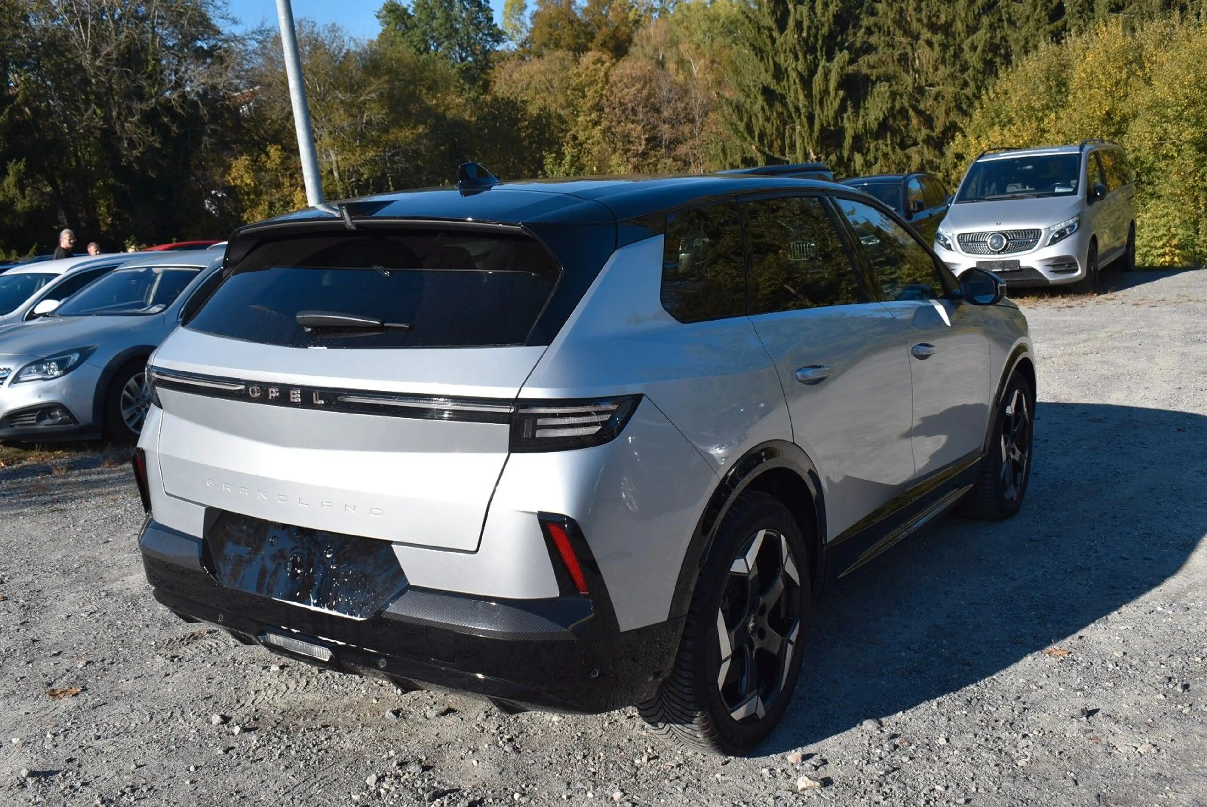 Opel Grandland X Grandland Electric 239 kW AWD Ultimate — photo 8