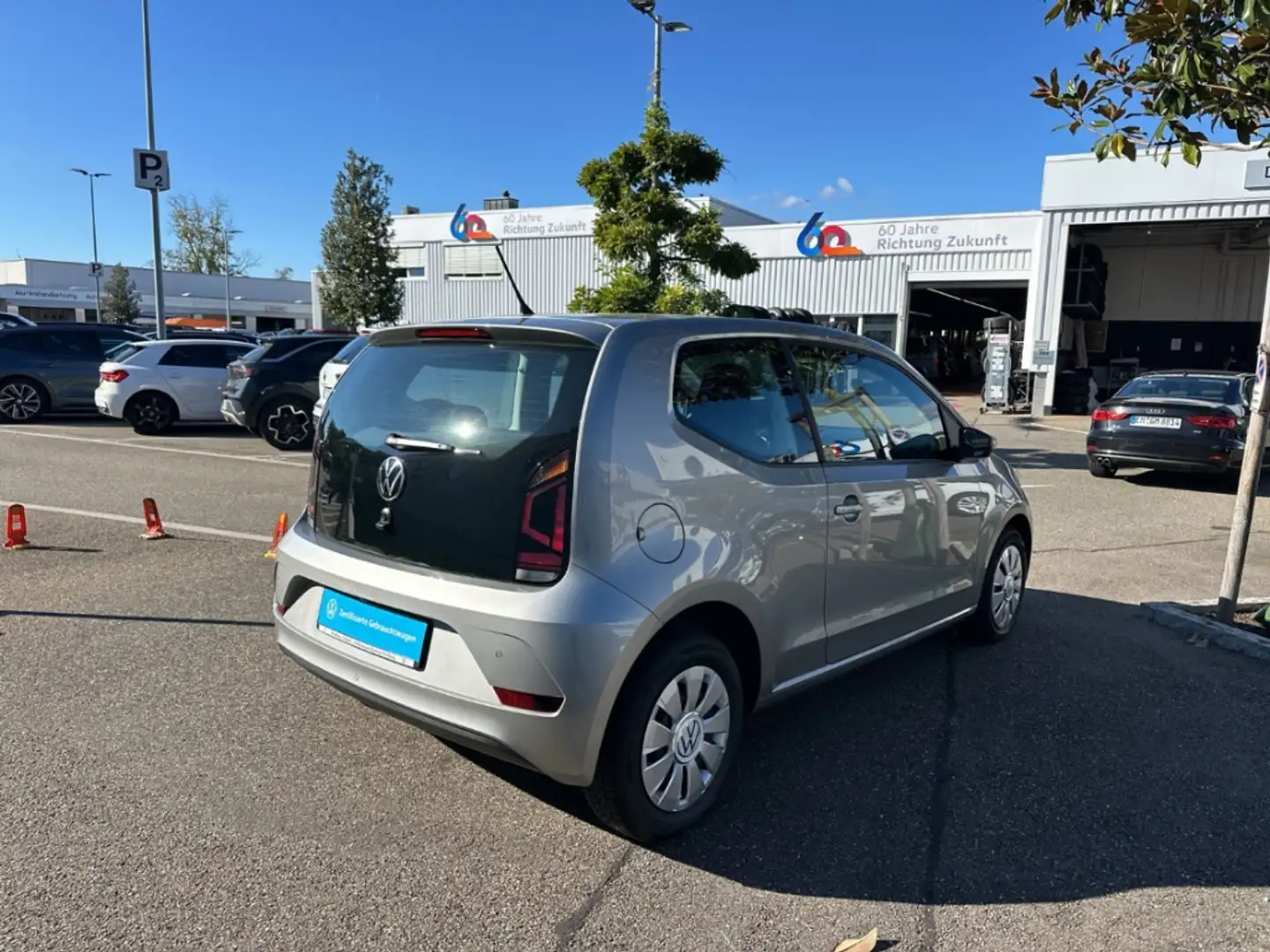 Volkswagen up! 1.0 Klima Bluetooth HU/AU neu Inspektion neu Silber - 2