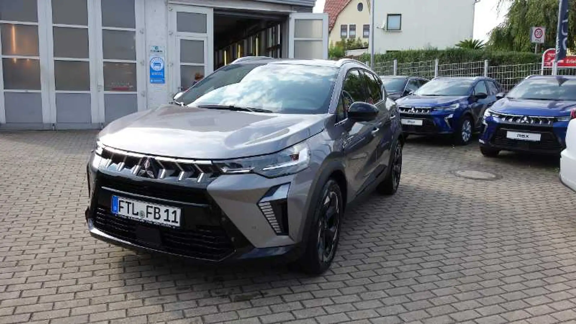 Mitsubishi ASX EDITION 1.8 Hybrid Grau - 1