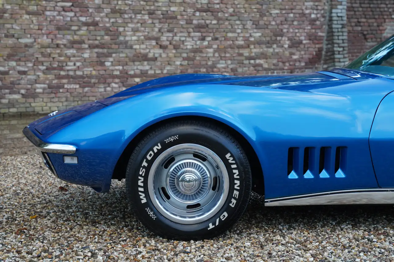 Chevrolet Corvette C3 Convertible 327 Restored condition, Since 2007, foto 12