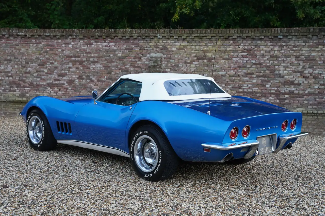 Chevrolet Corvette C3 Convertible 327 Restored condition, Since 2007, foto 10