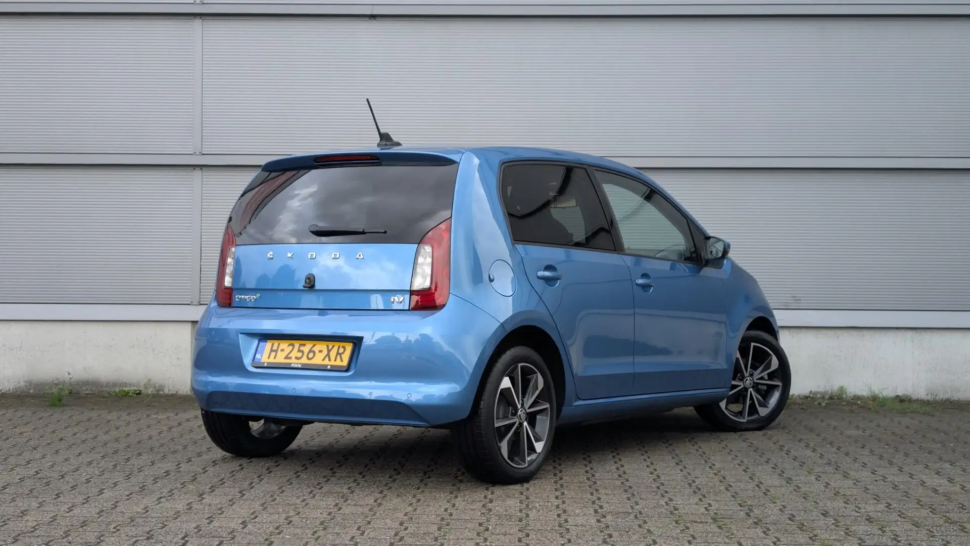 Skoda Citigo e-iV EV Style 83pk | SoH 94% | CCS Snelladen | Sto Bleu - 2