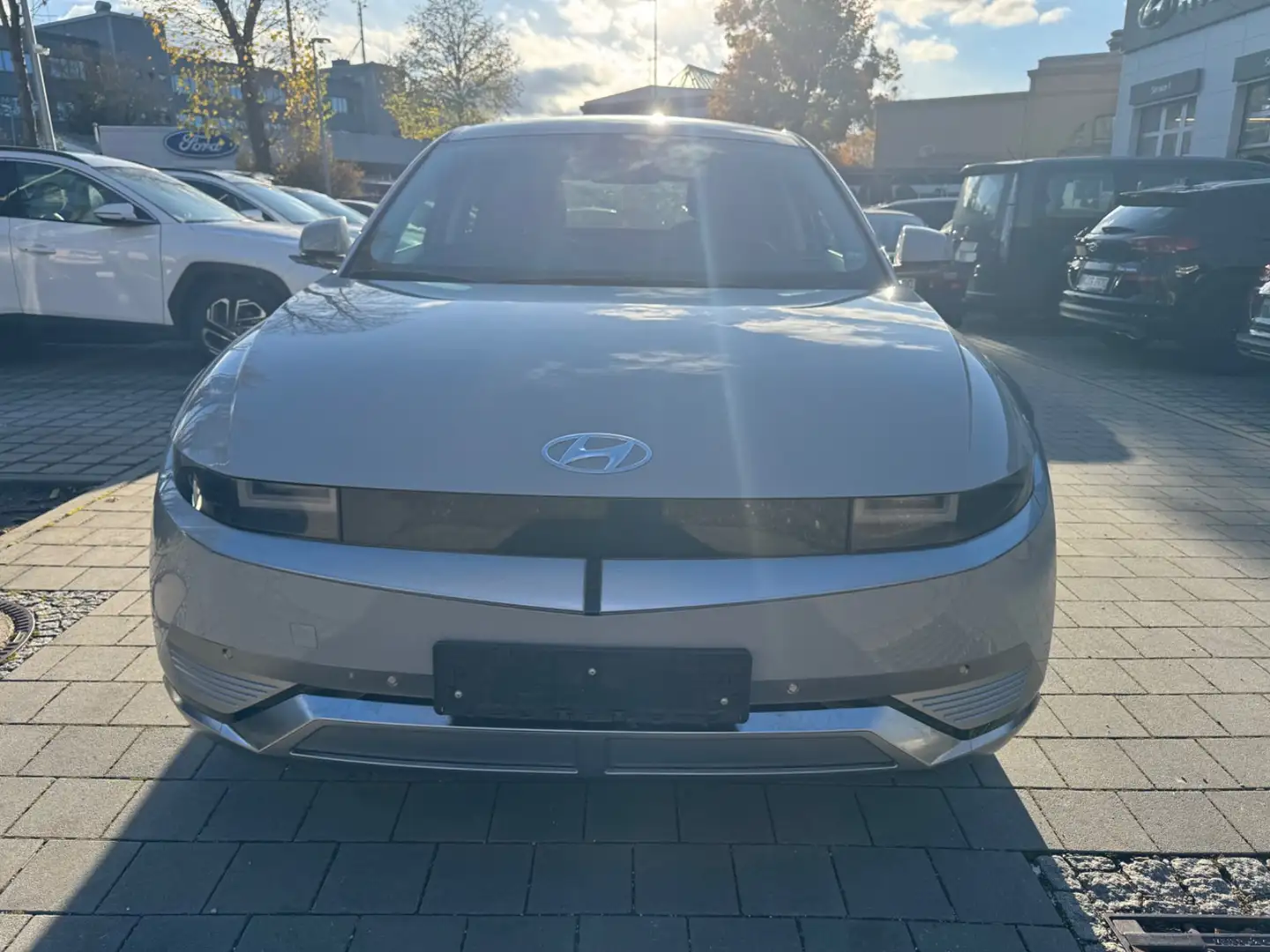 Hyundai IONIQ 5 72 Techniq Elektro 2xKlima 4xSHZ ACC AUT Gris - 2