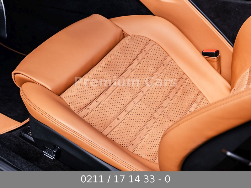 Ferrari Roma Spider / Beifahrerdisplay / Daytona Sitze — photo 14
