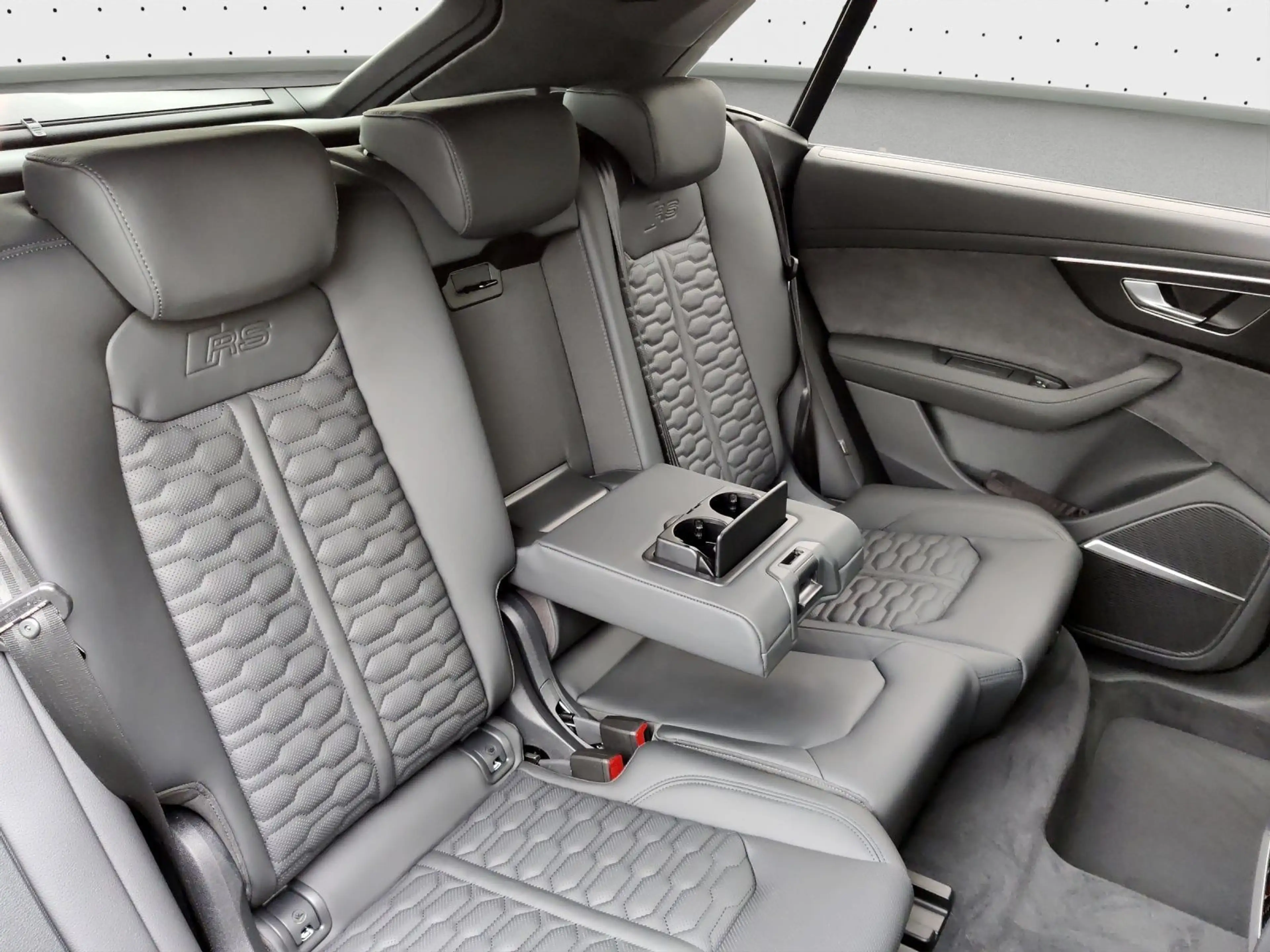 Audi RS Q8 SUV performance AHK*305kmh*FahrwerkAdv*StH — photo 14