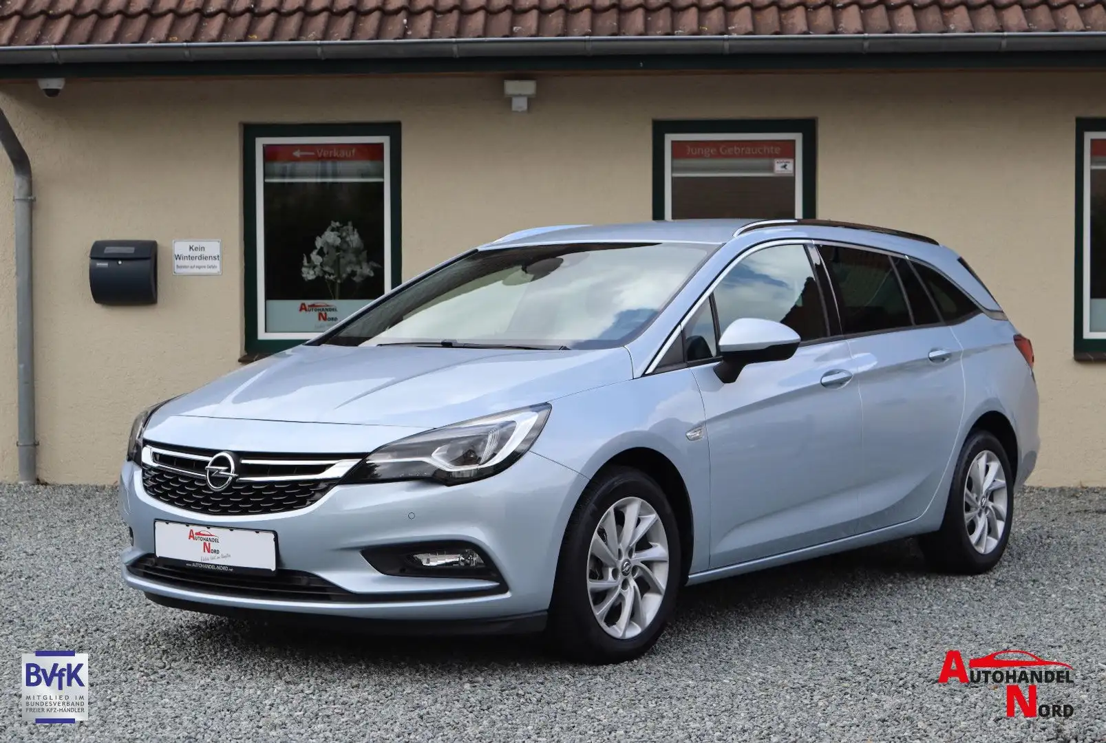 Opel Astra K 1.6 CDTI Anhängerk./Navi/LED/Rückf./ALU Blau - 1