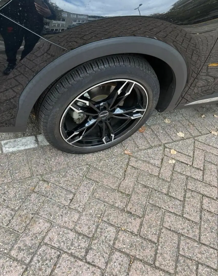 MG EHS 1.5 TGDI Luxury Zwart - 2