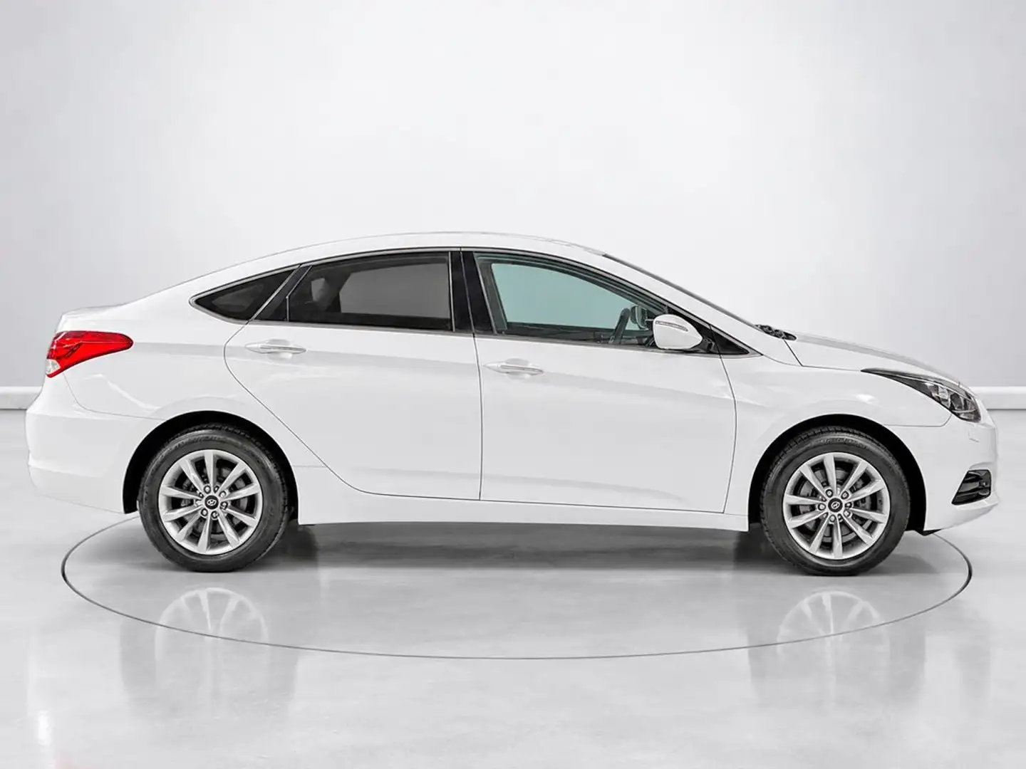 Hyundai i40 1.7CRDI BD Tecno 115 Blanco - 2