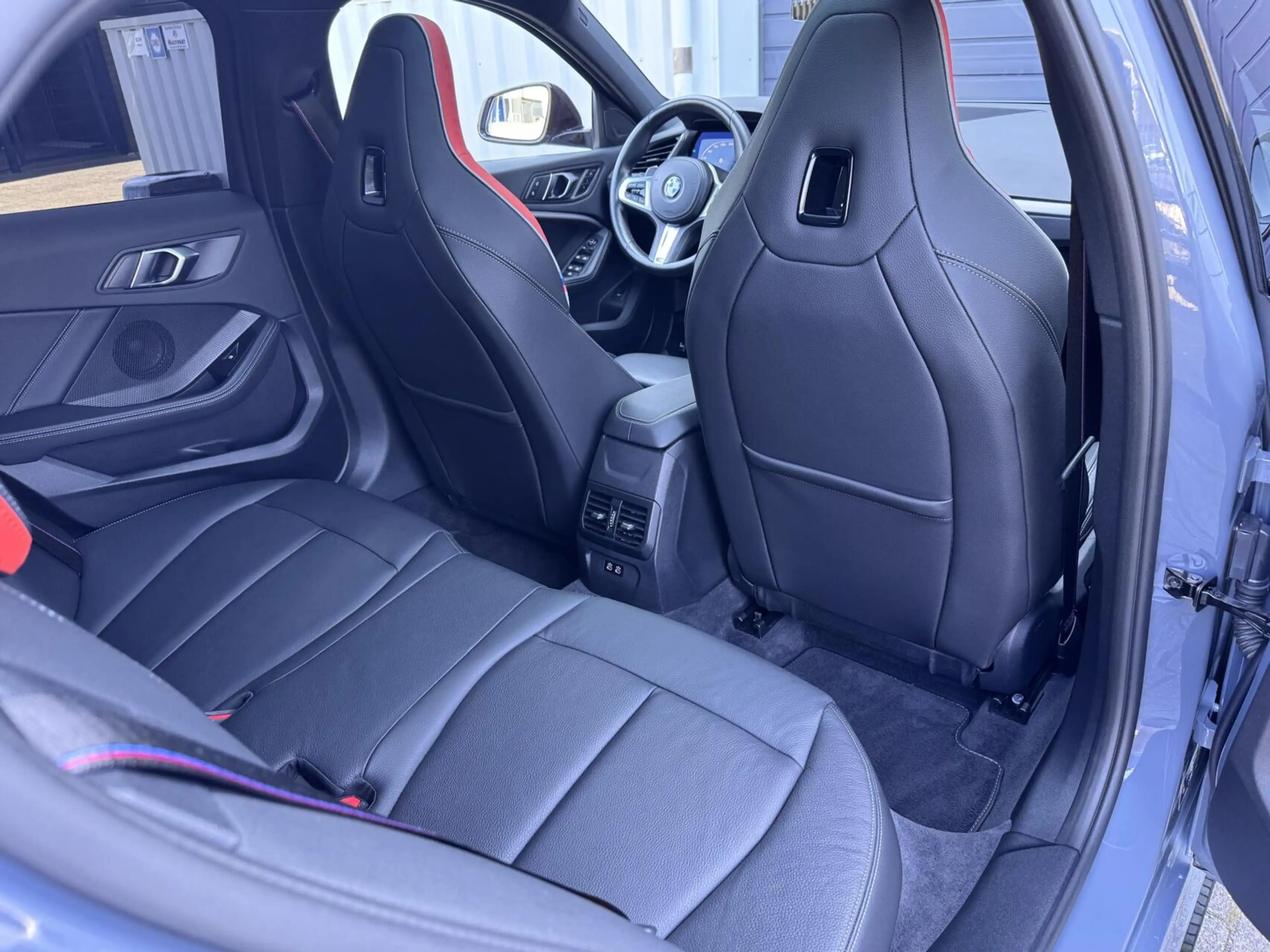 BMW 135 1-serie M135i xDrive Edition Colorvision M Sport P — photo 25
