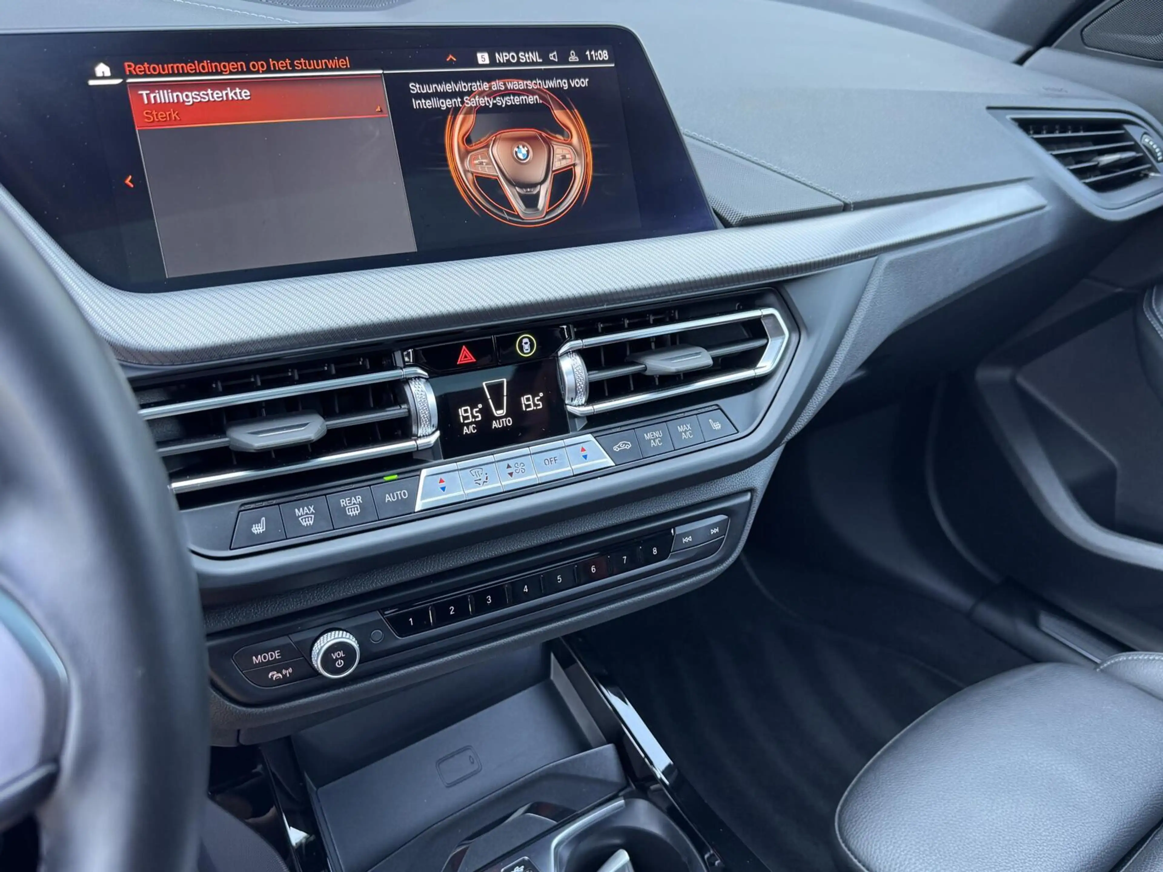 BMW 135 1-serie M135i xDrive Edition Colorvision M Sport P — photo 31