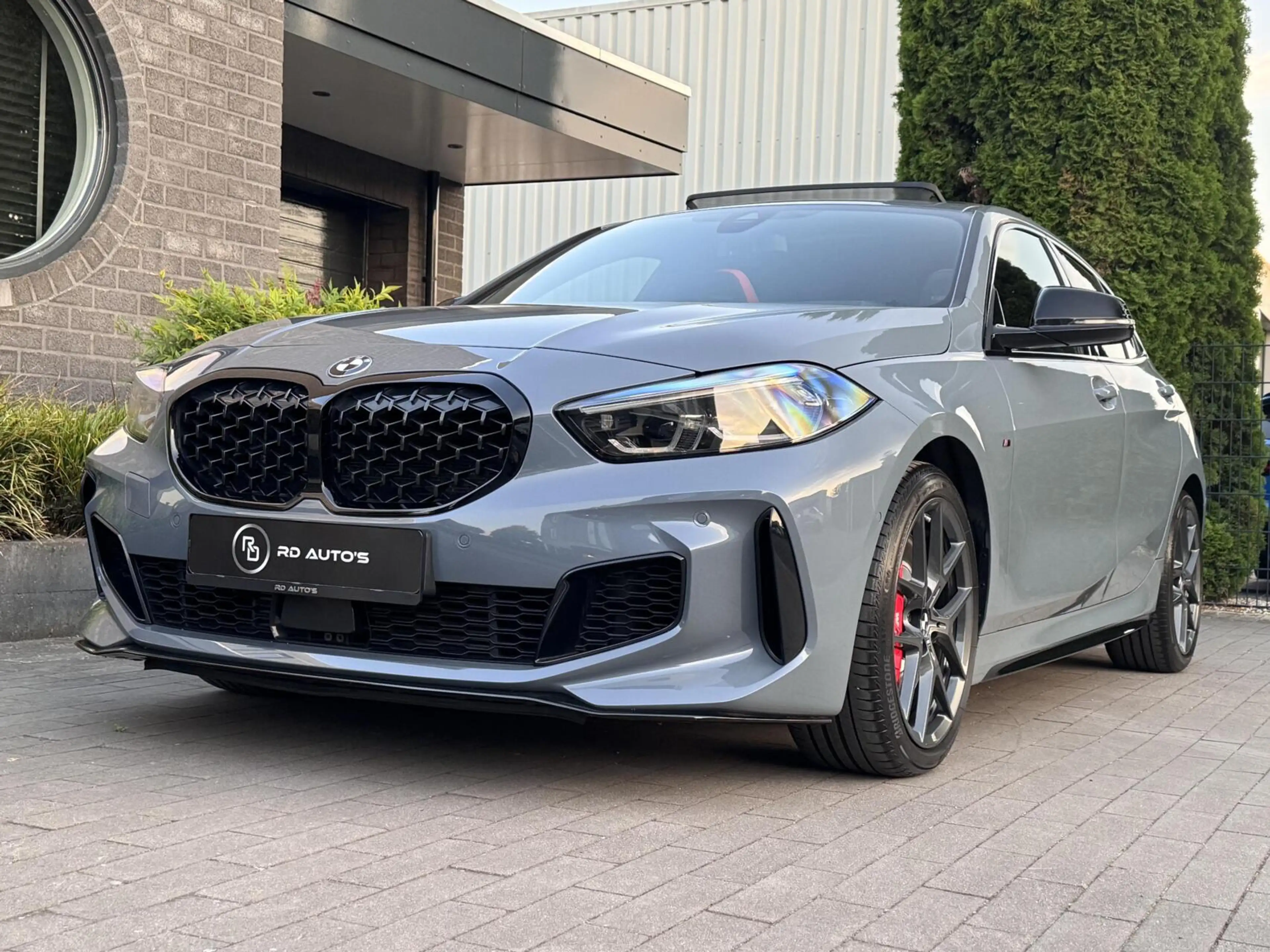 BMW 135 1-serie M135i xDrive Edition Colorvision M Sport P — photo 3